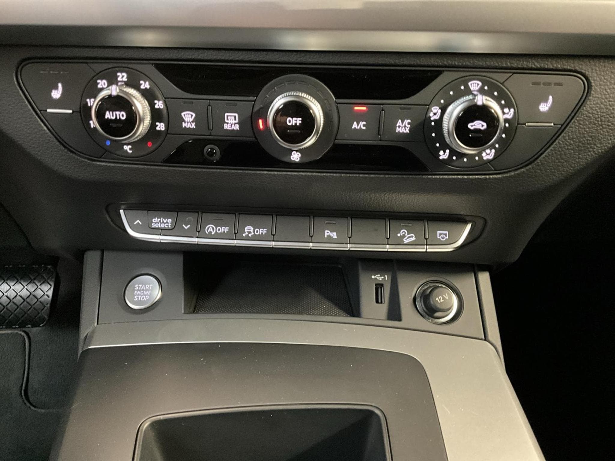 Audi Q5 Advanced+40TDI+Quattro+S-Tronic+P.Ass.-Tour+P.Business+ (2024) - Foto 13