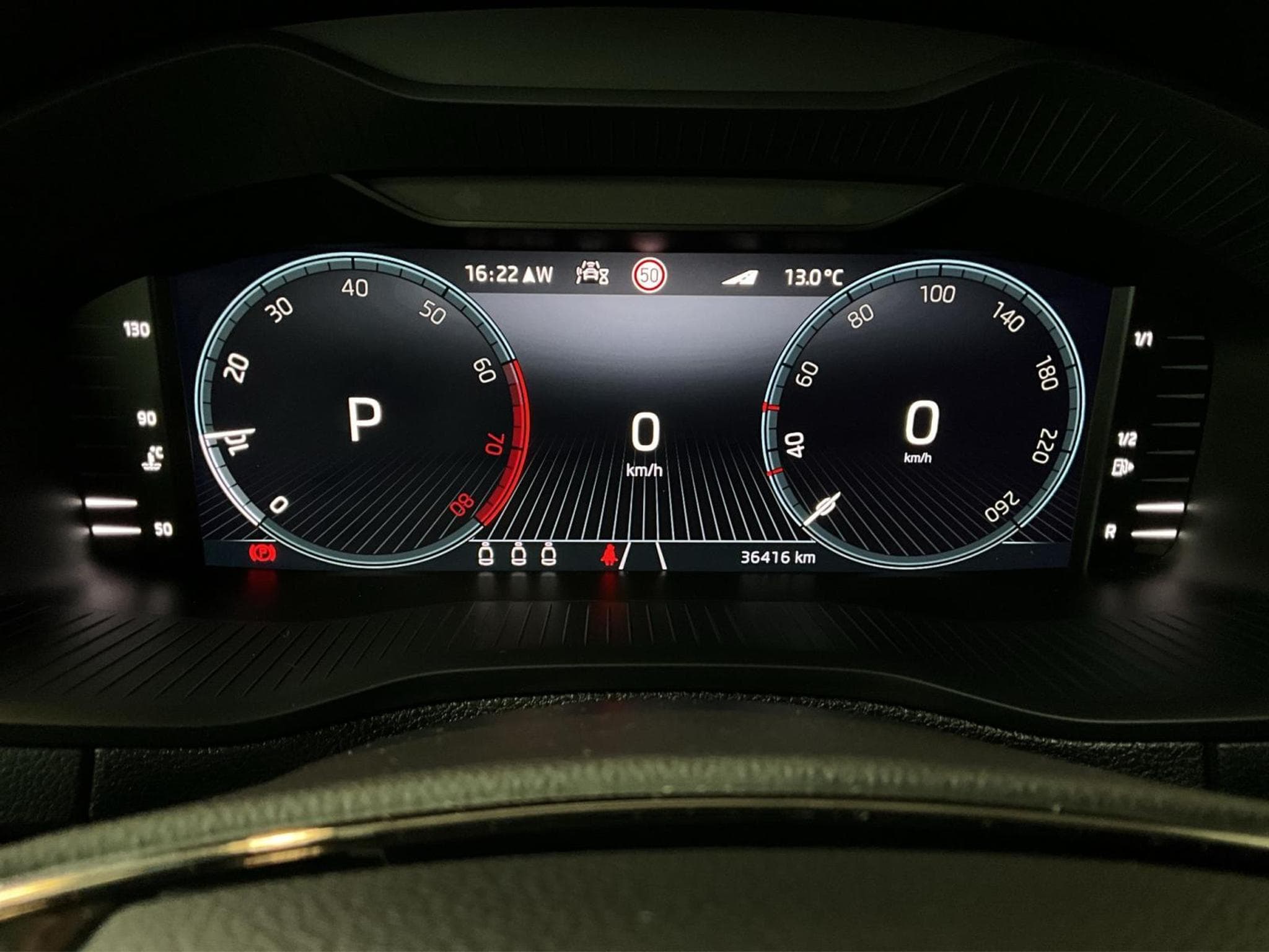 Skoda Karoq Sportline+DSG+4x4+Navi+AHK (2022) - Foto 13