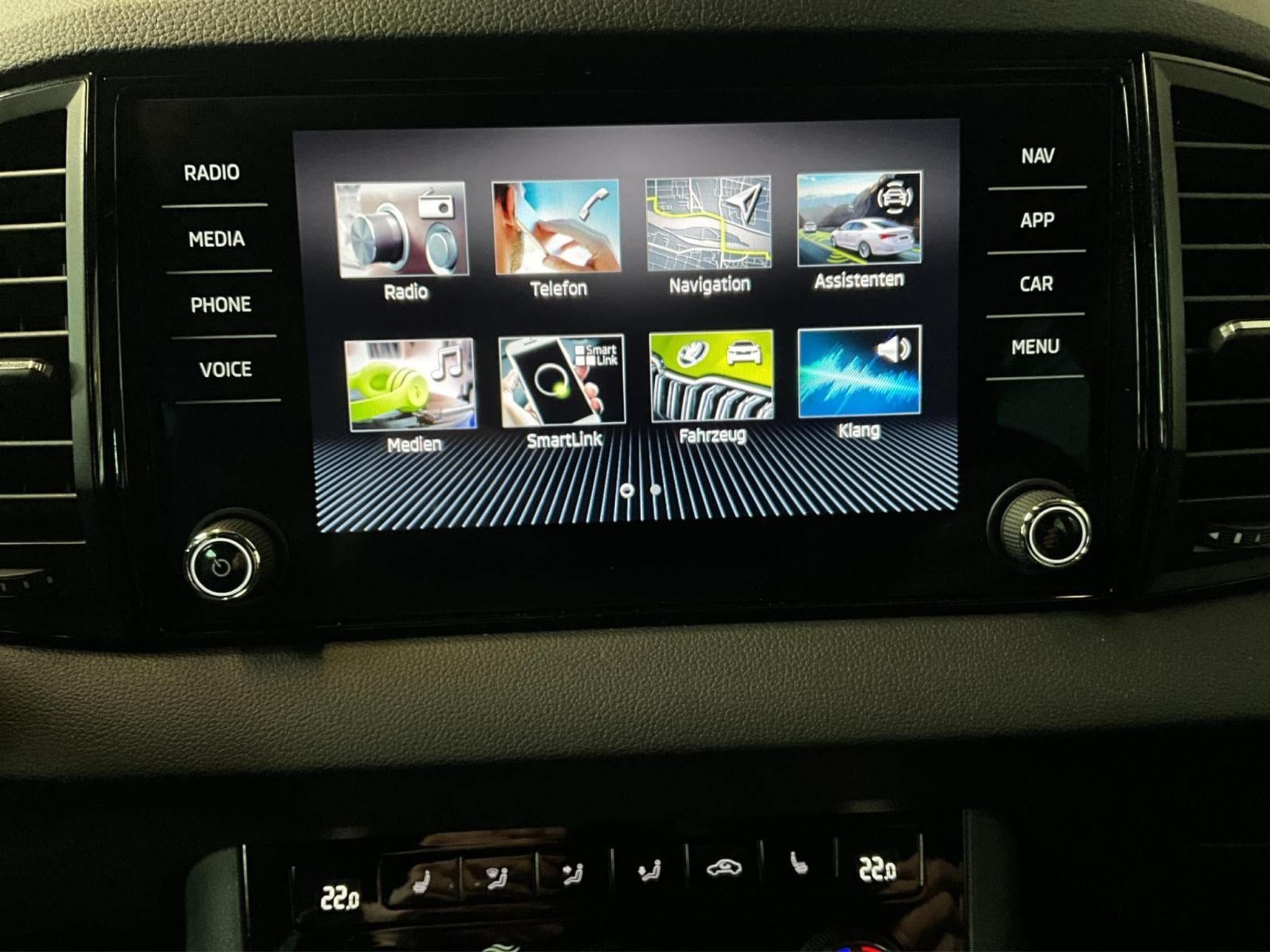 Skoda Karoq Sportline+DSG+4x4+Navi+AHK (2022) - Foto 15