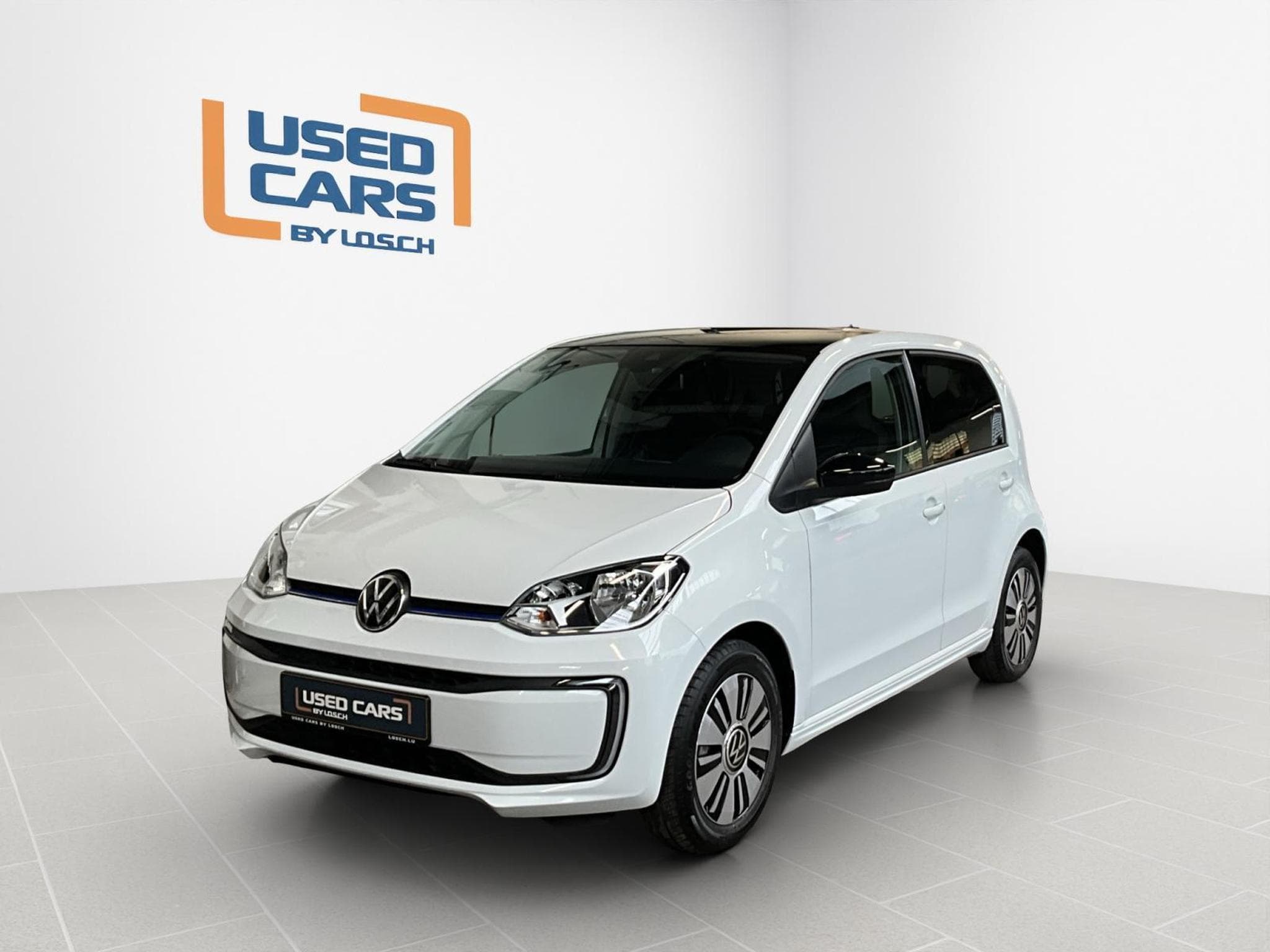 VW UP E-up+Move+DSG+P.Style+RearView (2021) - Foto 1