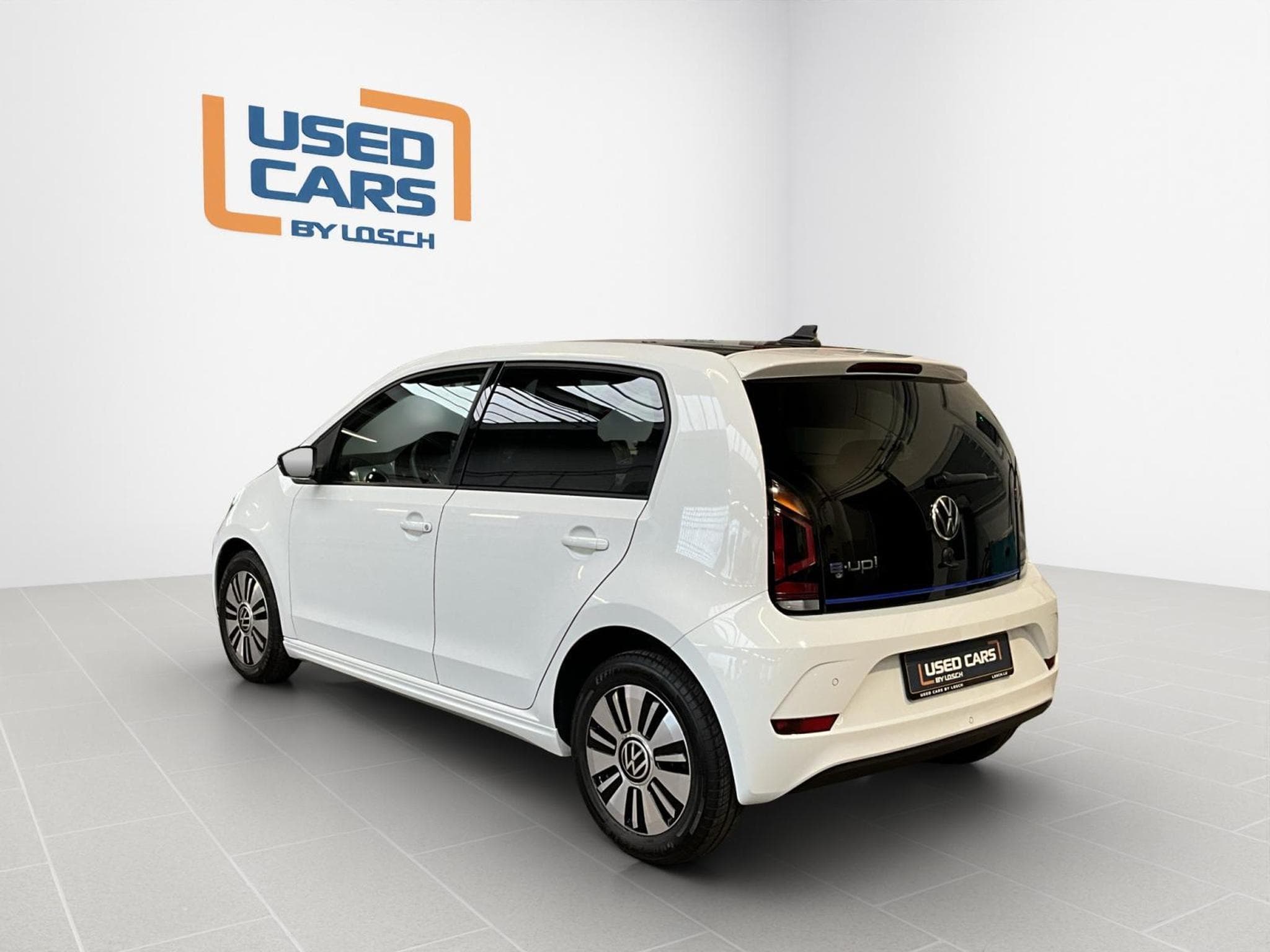 VW UP E-up+Move+DSG+P.Style+RearView (2021) - Foto 5