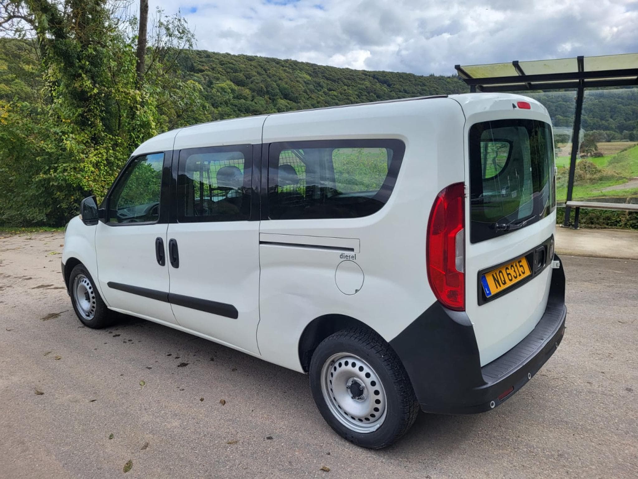Fiat Doblo Cargo Maxi 1.3 Diesel Multijet (2018) - Foto 4