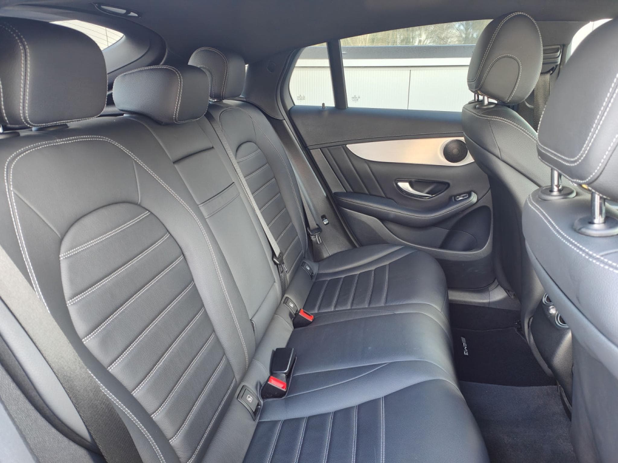 Mercedes GLC 220 220D AMG COUPE 4MATIC GPS CAMERA 360 SIEGES CHAUFFANTS (2018) - Foto 9