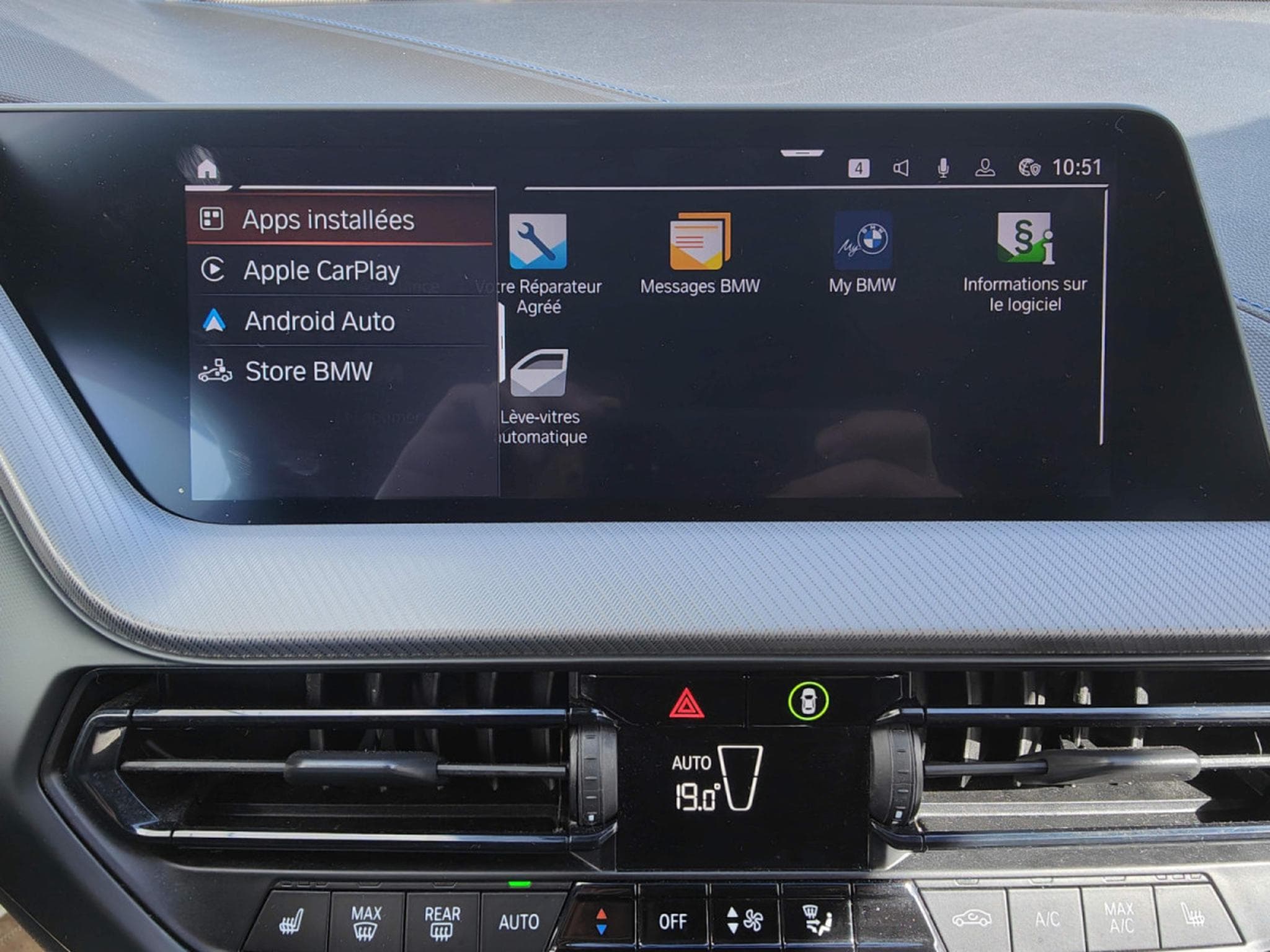 BMW 120 120iA SDRIVE PACK M GPS CARPLAY SIEGES CHAUFFANTS ECLAIRAGE (2021) - Photo 25