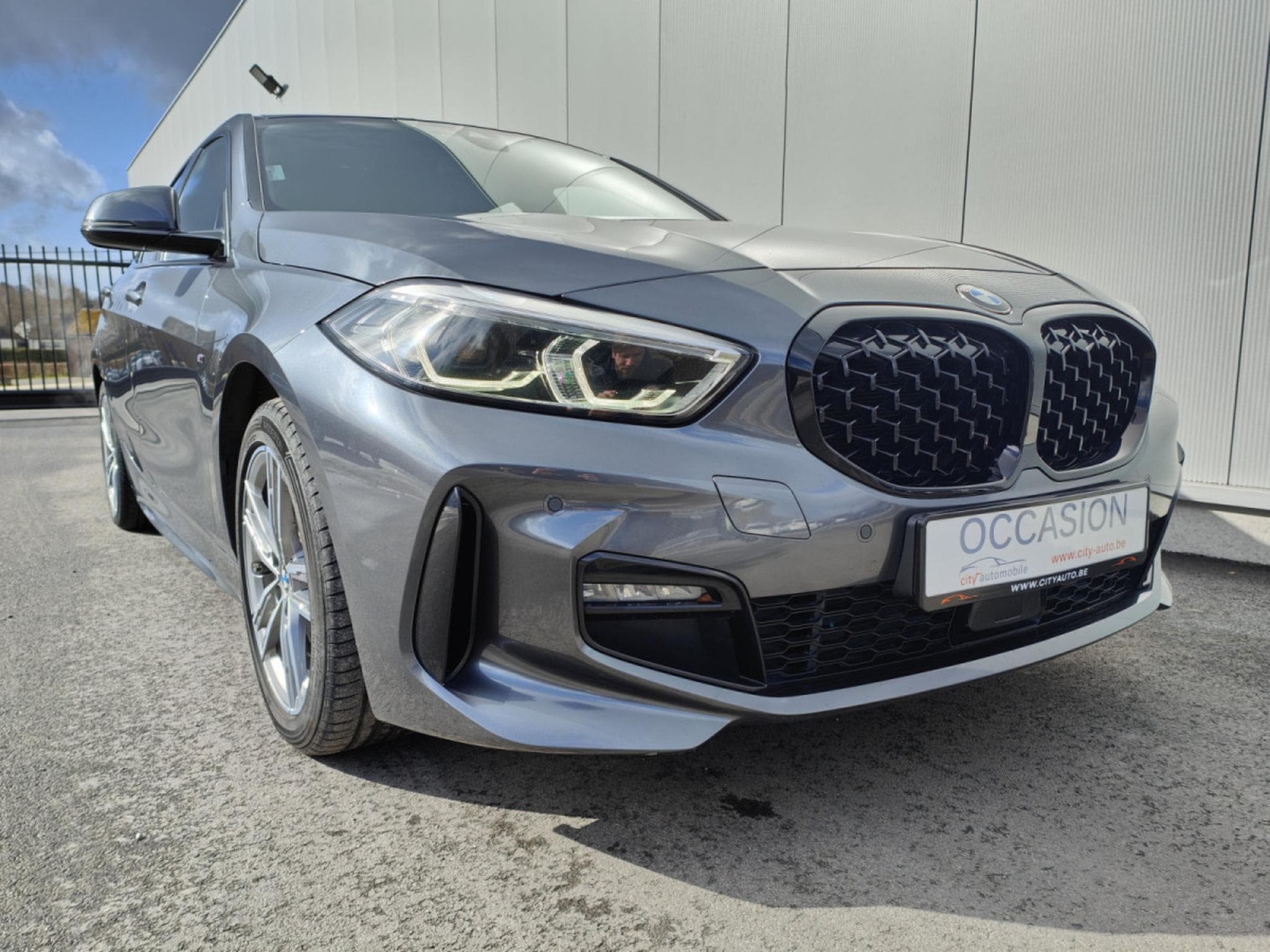 BMW 120 120iA SDRIVE PACK M GPS CARPLAY SIEGES CHAUFFANTS ECLAIRAGE (2021) - Photo 27