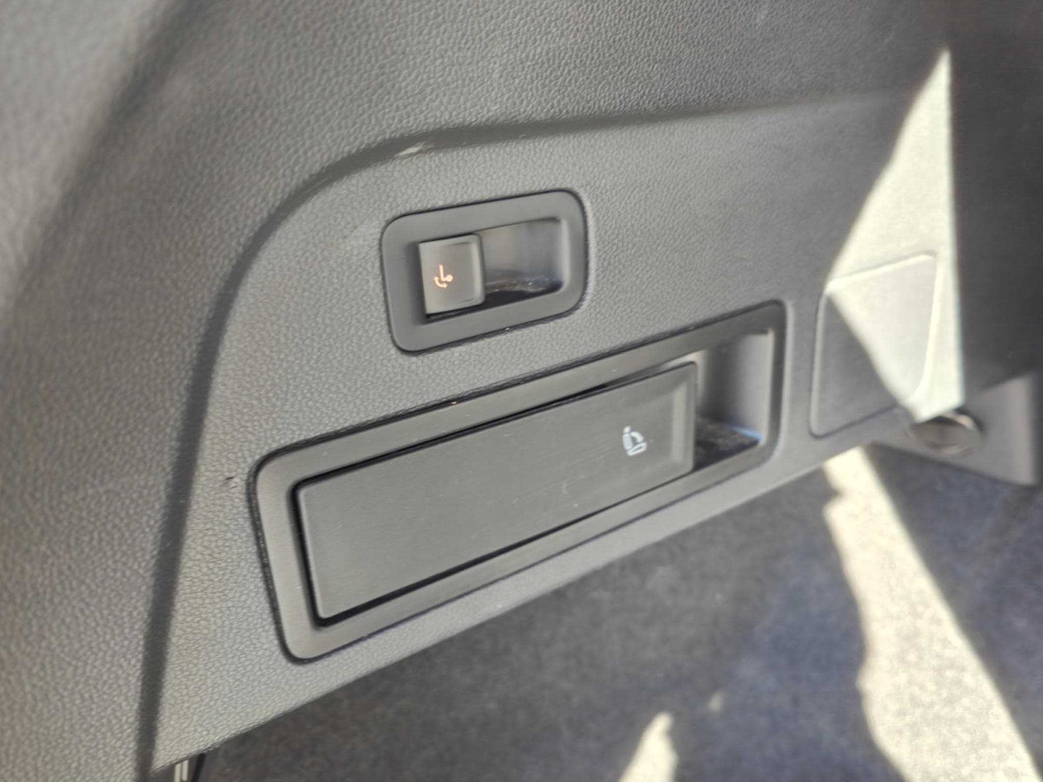 VW Tiguan 2.0 TDI DSG 4MOTION TOIT PANO CUIR CARPLAY (2021) - Foto 10