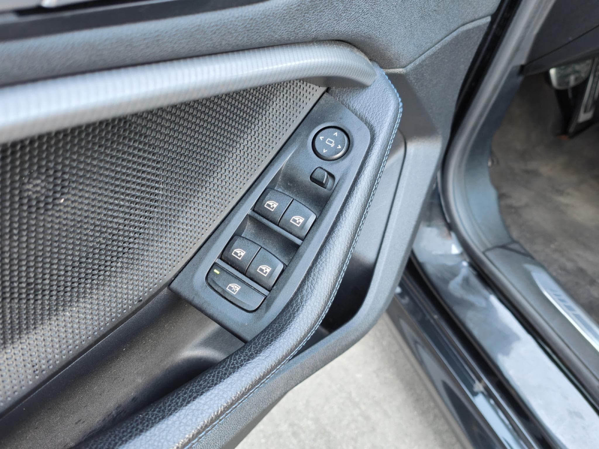 BMW 218 218iA PACK M GPS CARPLAY BLUETOOTH PHARES LED (2020) - Photo 12