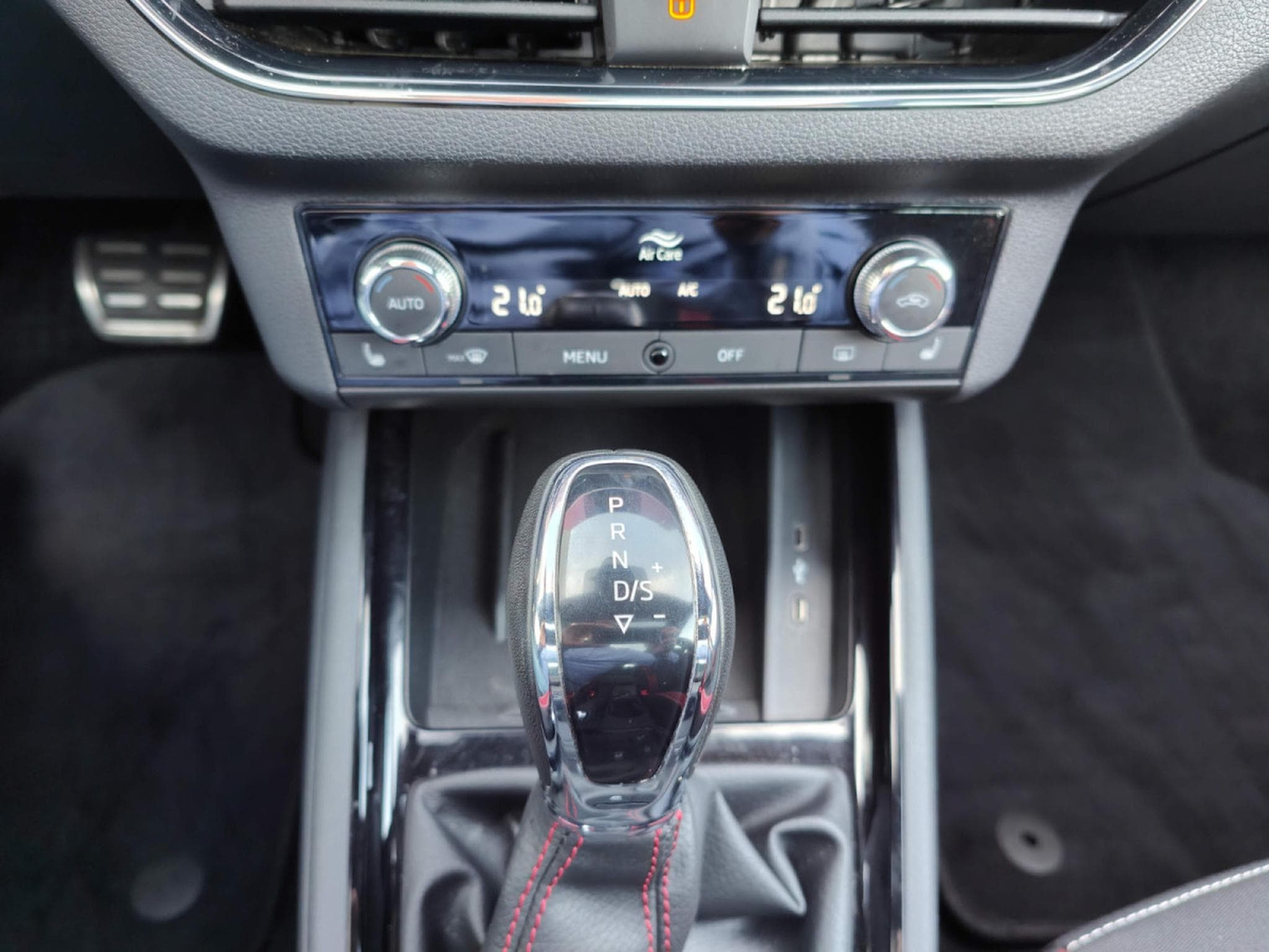 Skoda Kamiq 1.5 TSI DSG MONTE CARLO GPS CAMERA CARPLAY TOIT PANO (2022) - Photo 19