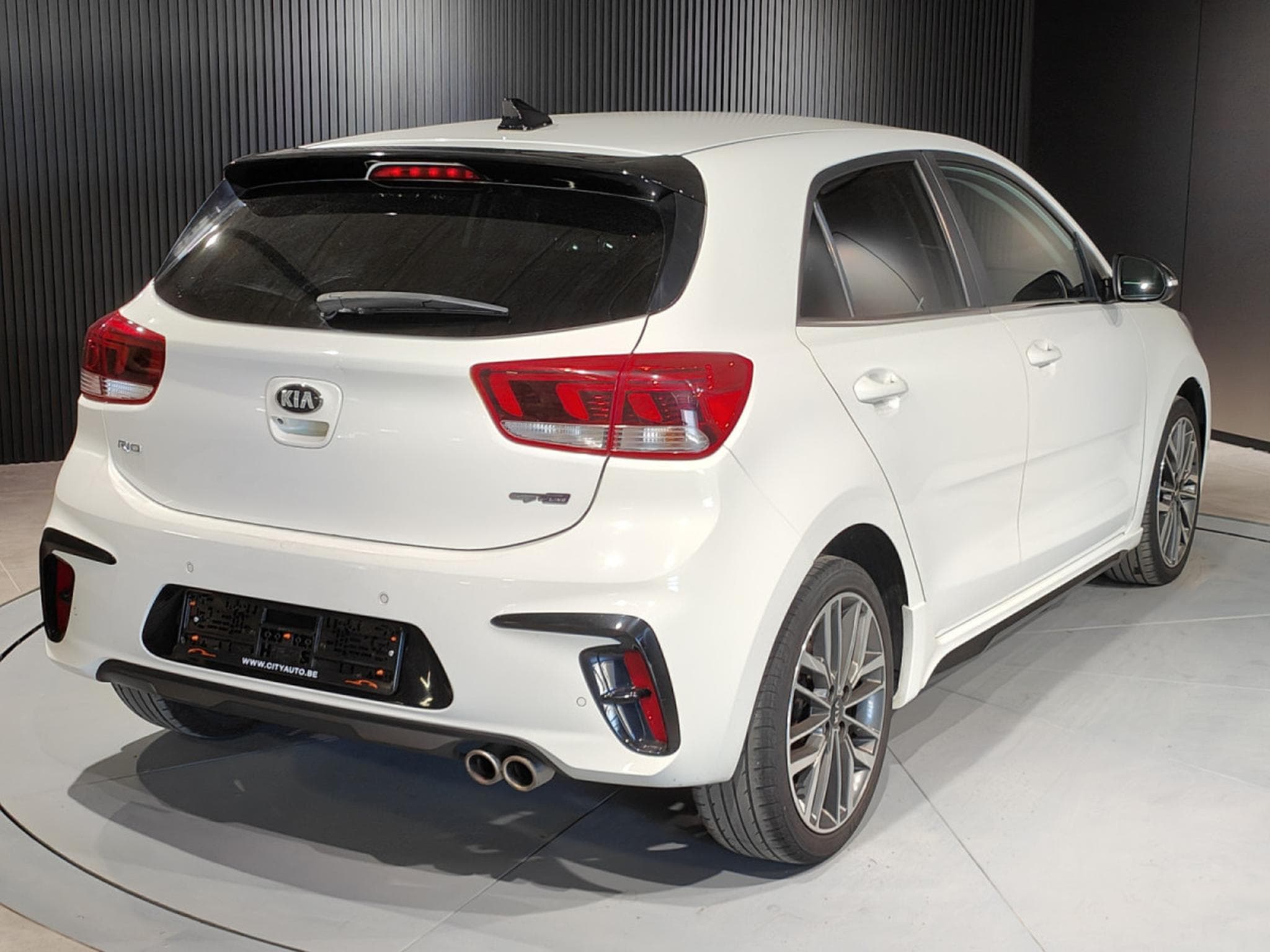 Kia Rio 1.0 T-GDI GT-LINE CLIM SIEGES + VOLANT CHAUFF CARPLAY (2019) - Foto 3