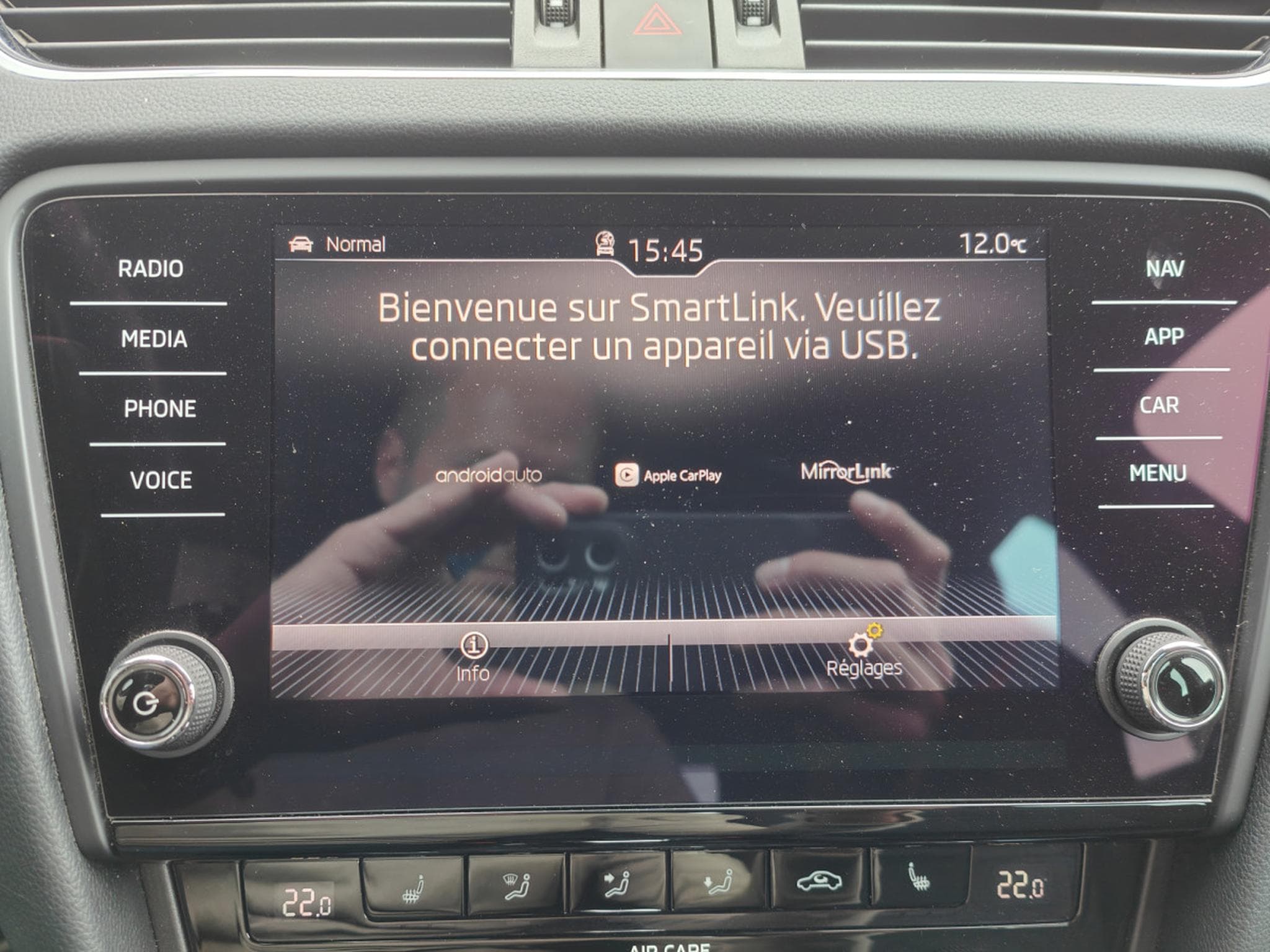 Skoda Octavia Combi RS 2.0 TDI DSG 4X4 CARPLAY GPS SIEGES CHAUFF (2018) - Foto 18