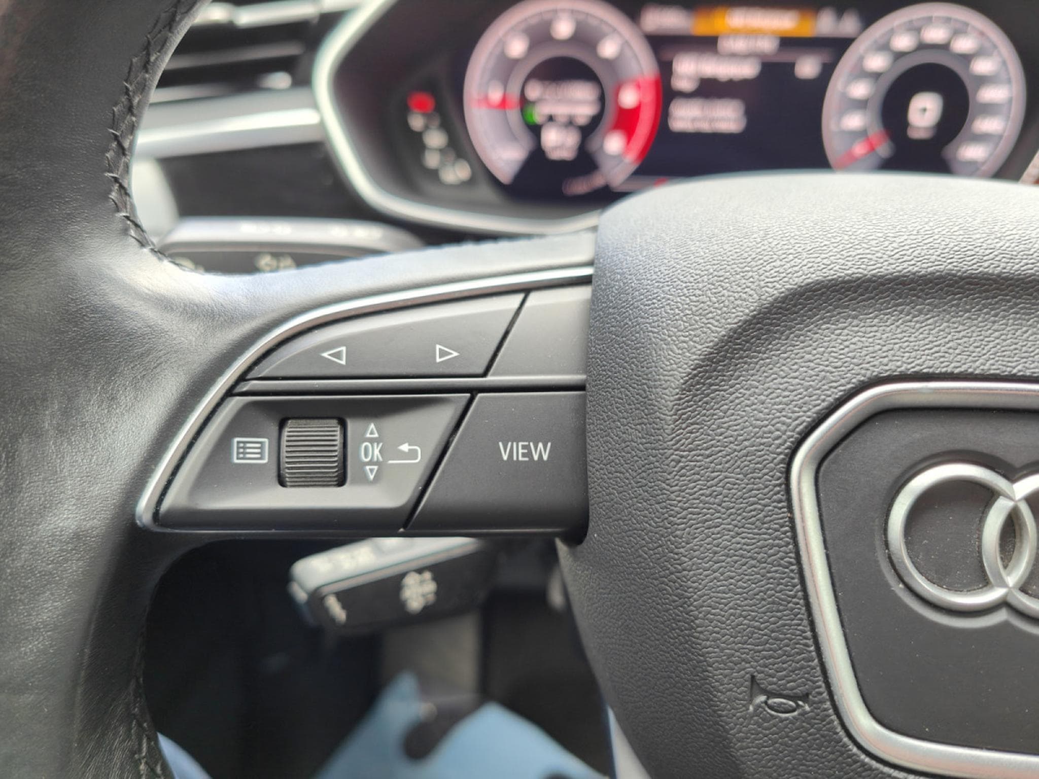Audi Q3 Q3 SPORTBACK 35 TDI S-LINE S-TRONIC TOIT OUVRANT CARPLAY (2020) - Foto 21