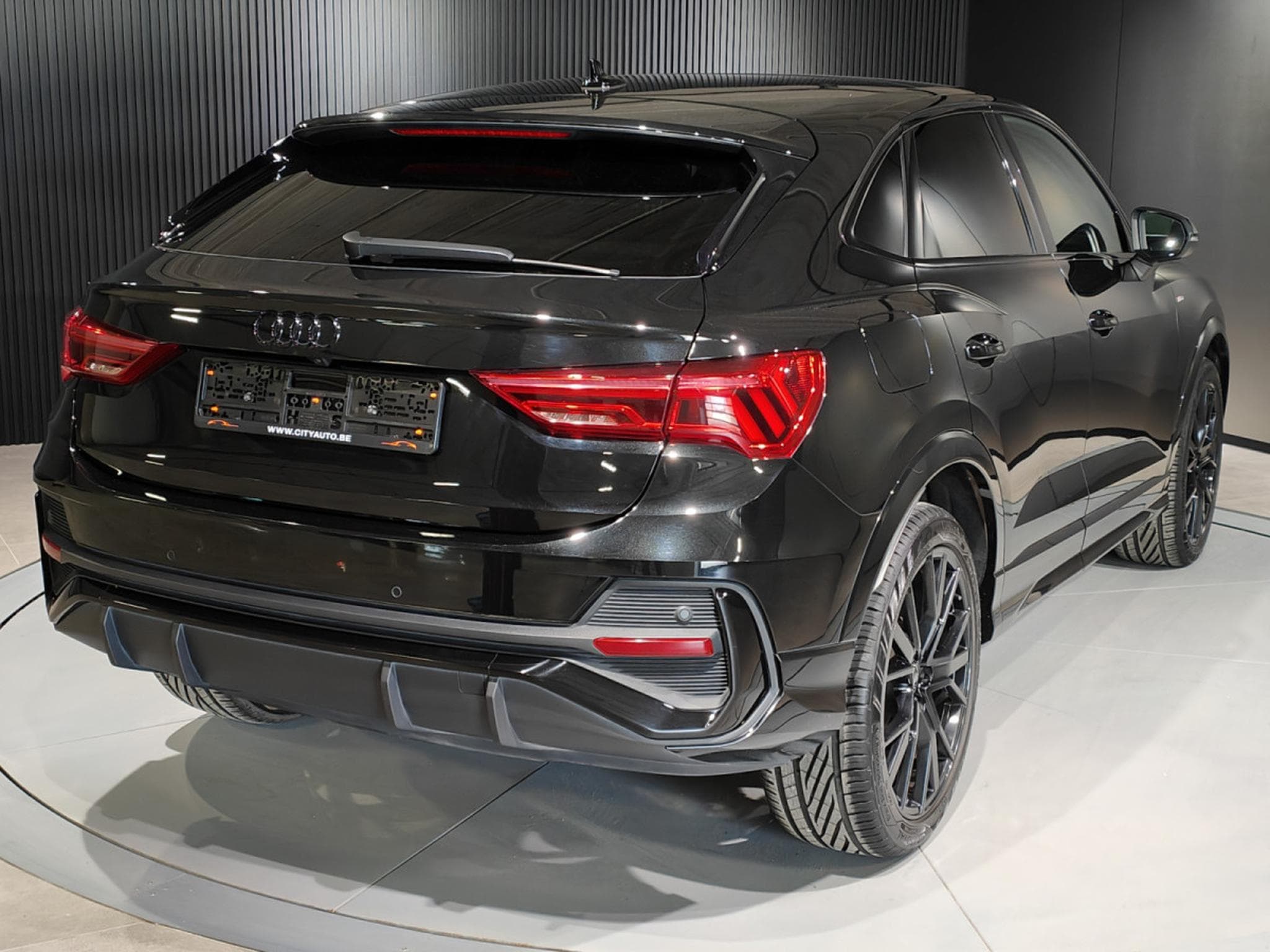 Audi Q3 Q3 SPORTBACK 35 TDI S-LINE S-TRONIC TOIT OUVRANT CARPLAY (2020) - Foto 3