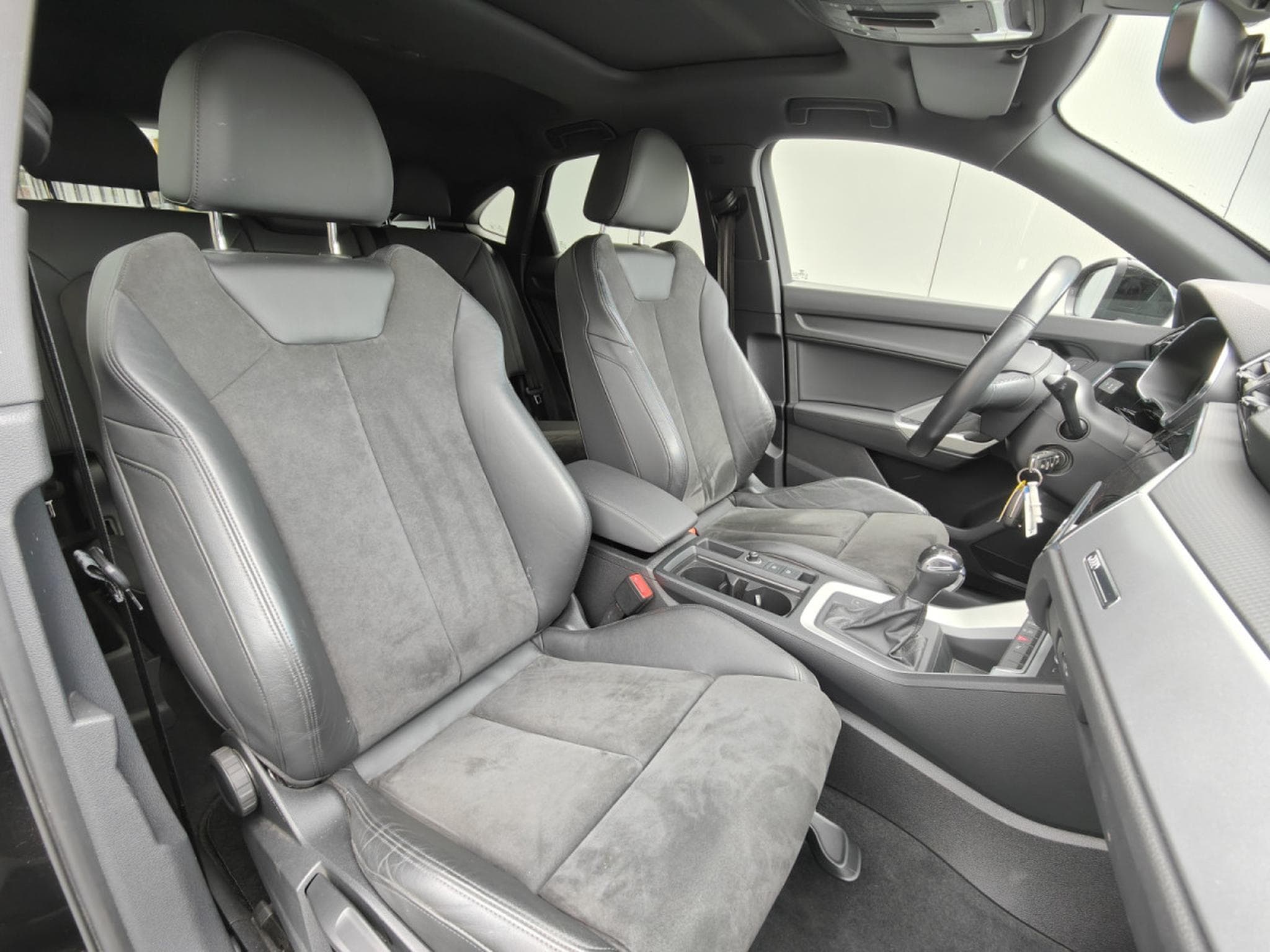 Audi Q3 Q3 SPORTBACK 35 TDI S-LINE S-TRONIC TOIT OUVRANT CARPLAY (2020) - Foto 7