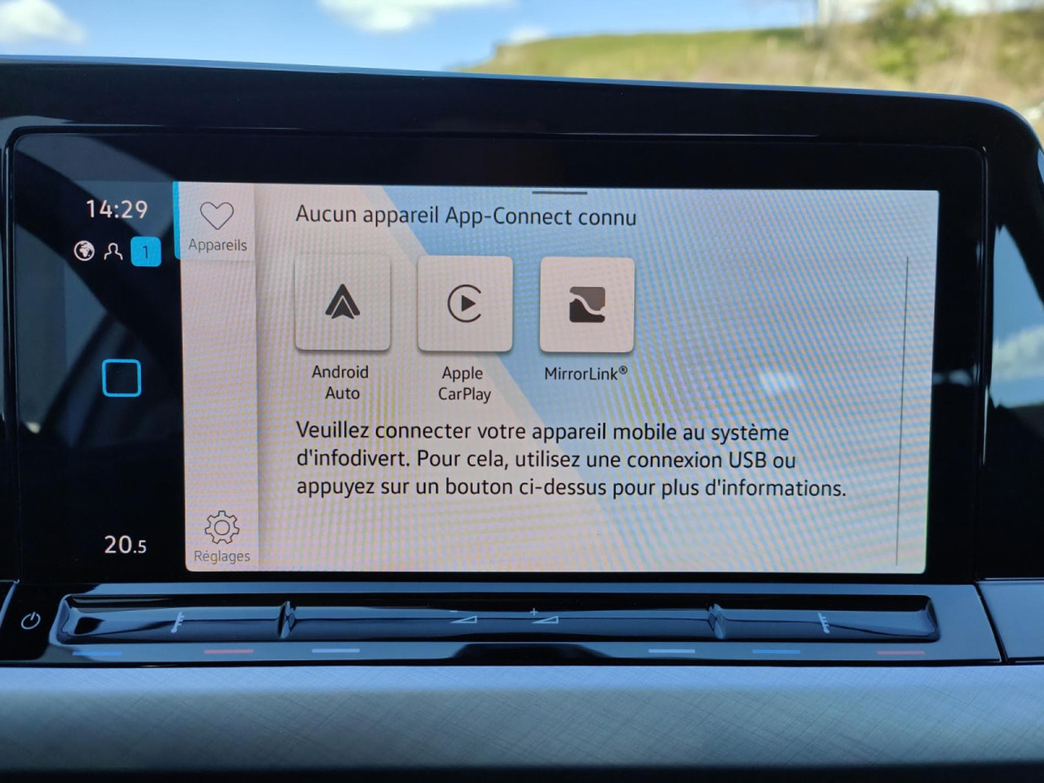 VW Golf 2.0 TDI CARPLAY GPS LED APS AV/ARR CRUISE ADAPTATIF (2021) - Foto 16