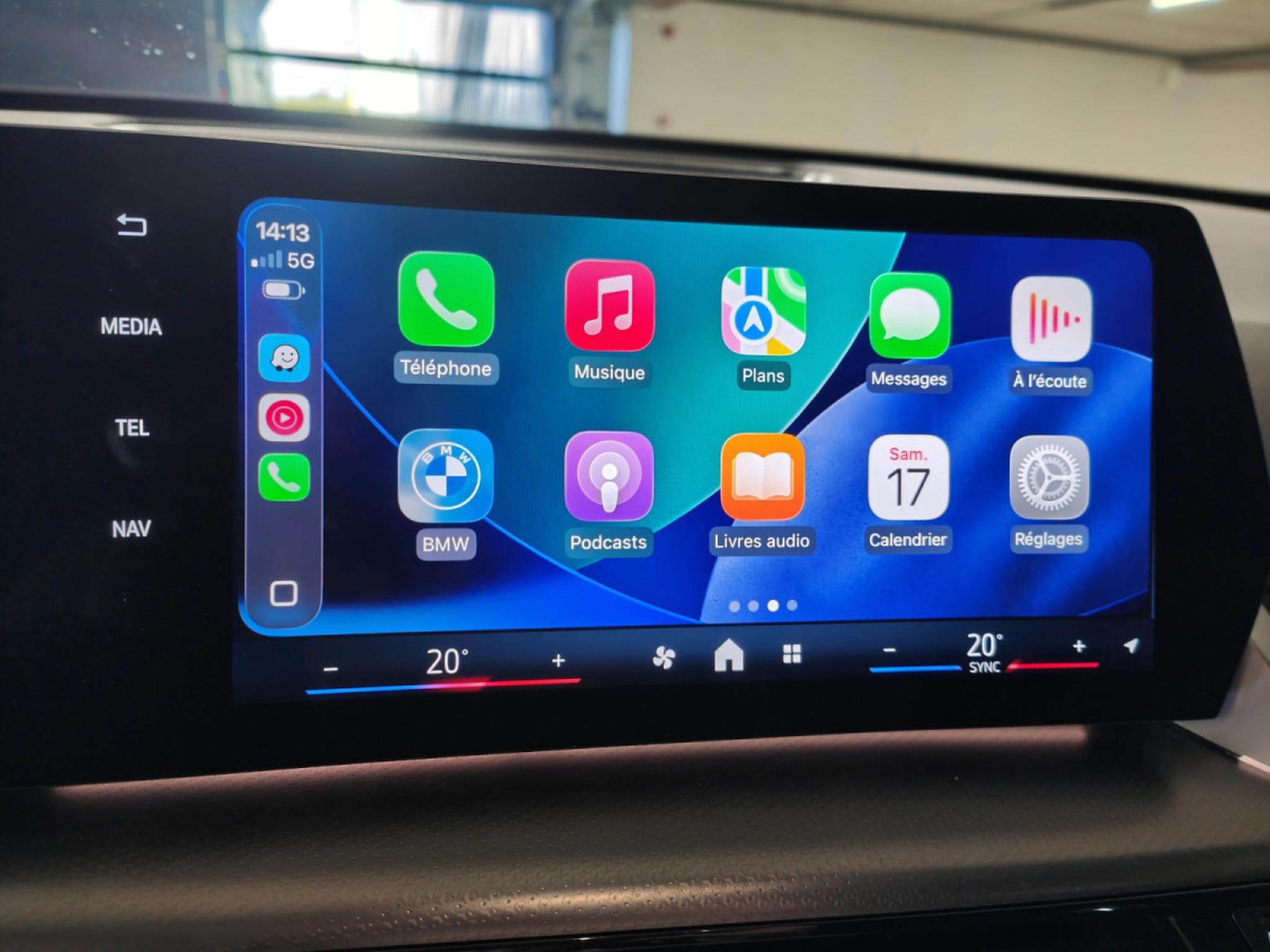 BMW X1 X1 sDrive18d PACK M CAMERA GPS CARPLAY (2025) - Photo 16