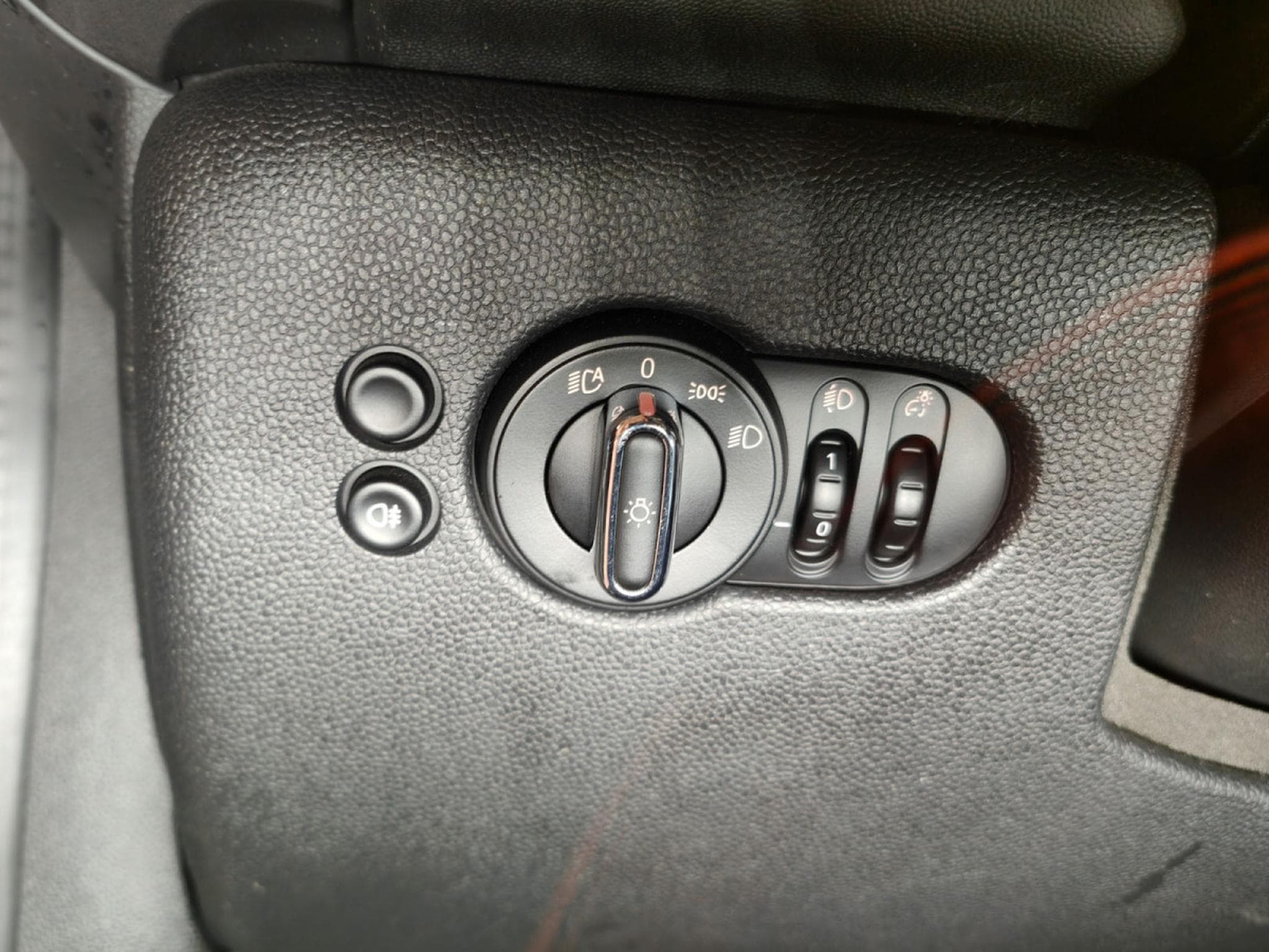 Mini Cooper 1.5 GPS CARPLAY CAMERA SIEGES CHAUFFANTS TOIT PANP (2021) - Photo 16