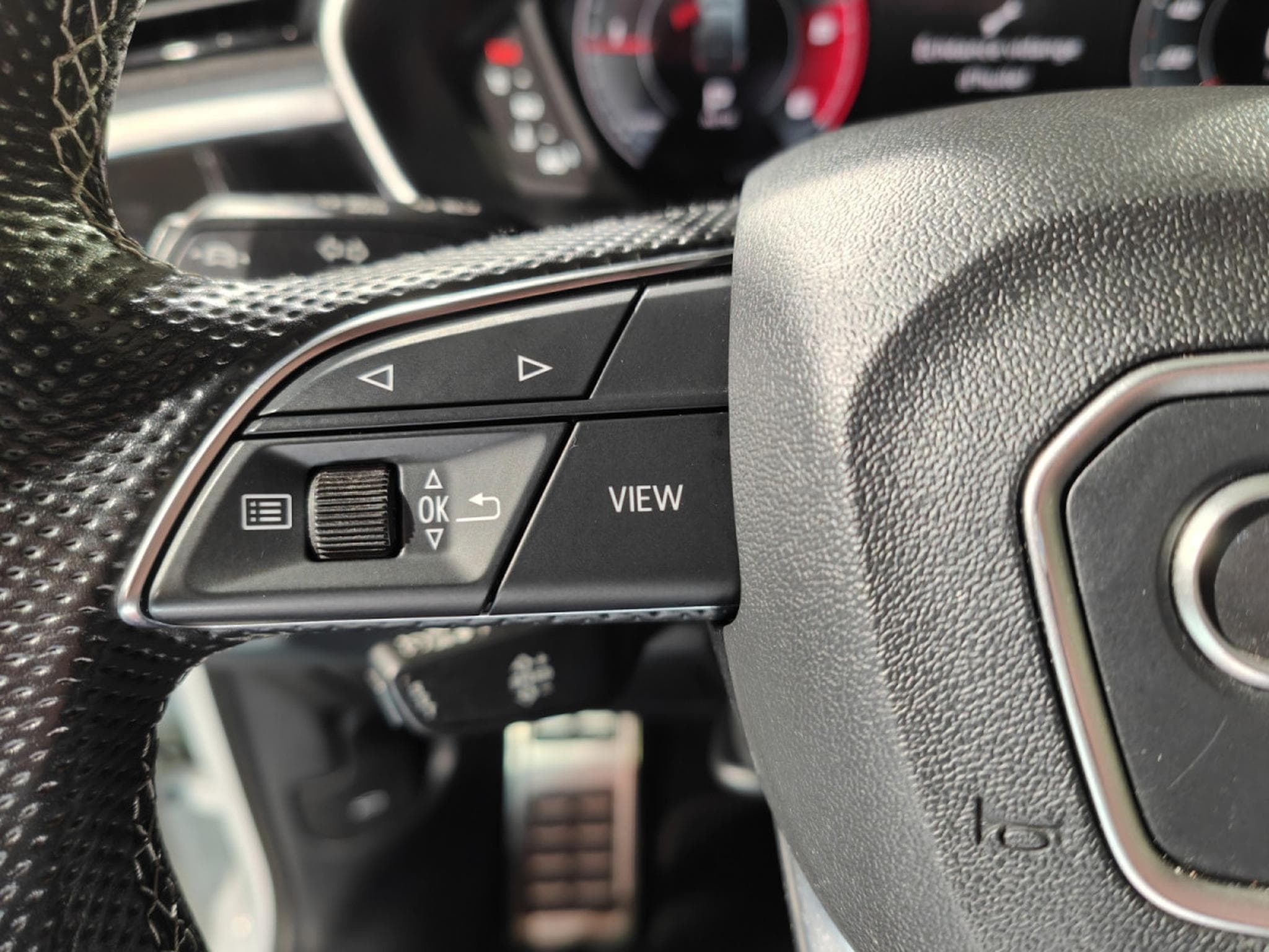 Audi Q3 SPORTBACK 35 TDI S-TRONIC S LINE CAMERA CUIR CARPLAY SIEGES (2021) - Photo 19