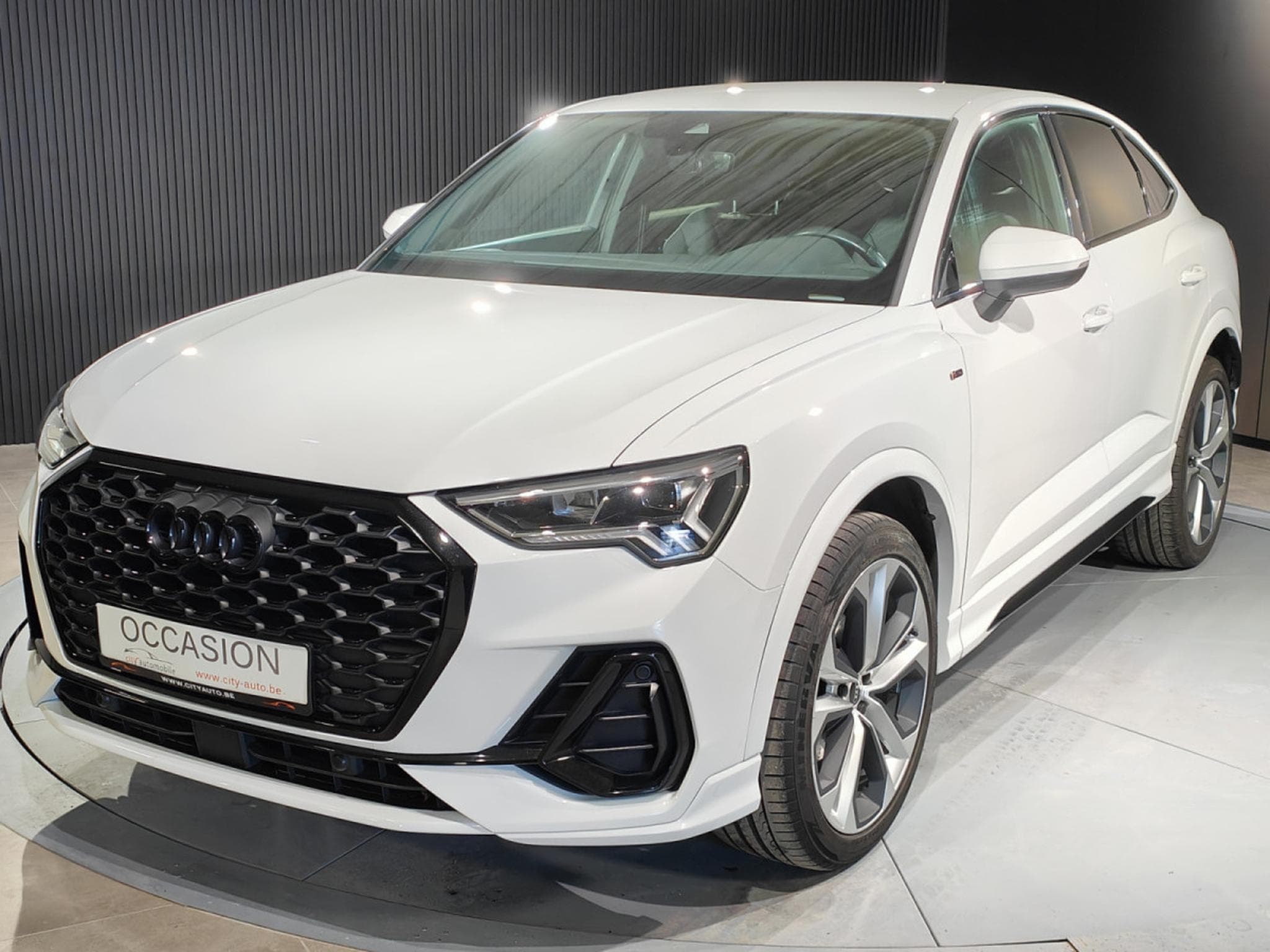 Audi Q3 SPORTBACK 35 TDI S-TRONIC S LINE CAMERA CUIR CARPLAY SIEGES (2021) - Photo 6