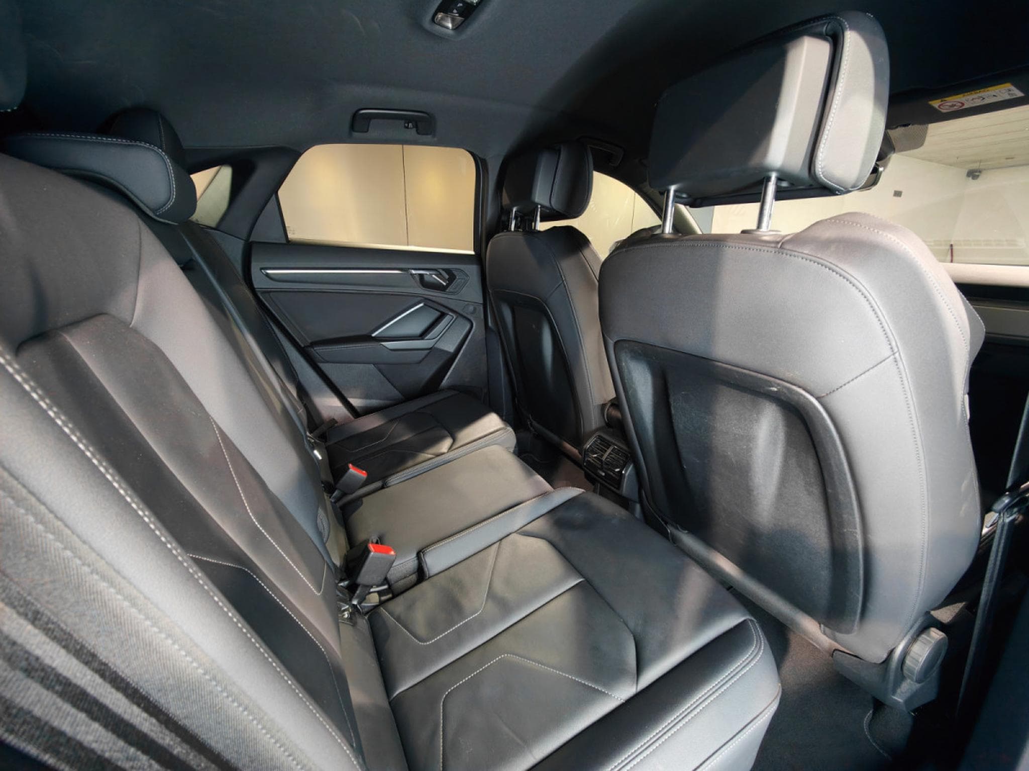 Audi Q3 SPORTBACK 35 TDI S-TRONIC S LINE CAMERA CUIR CARPLAY SIEGES (2021) - Photo 9
