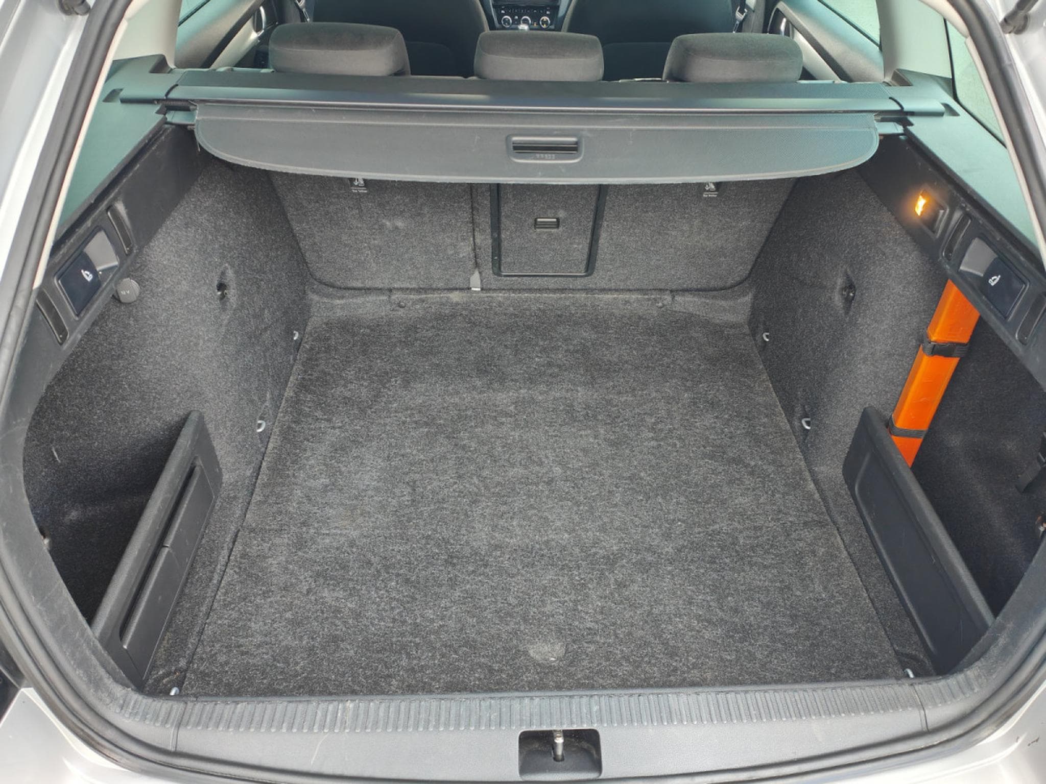 Skoda Octavia 1.6 TDI DSG CARPLAY APS AV/AR SIEGES CHAUFFANTS CRUISE (2019) - Foto 11