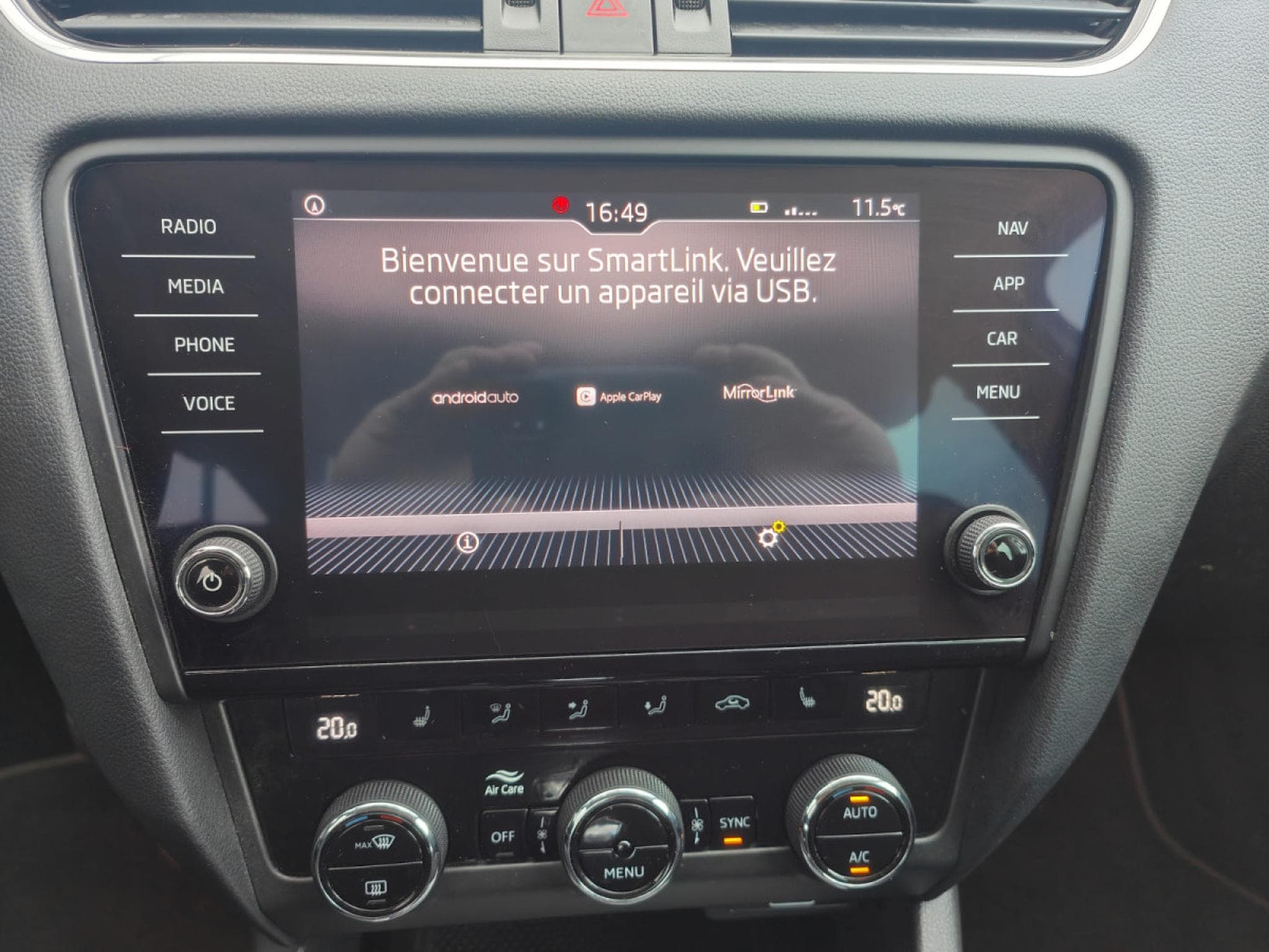 Skoda Octavia 1.6 TDI DSG CARPLAY APS AV/AR SIEGES CHAUFFANTS CRUISE (2019) - Foto 15