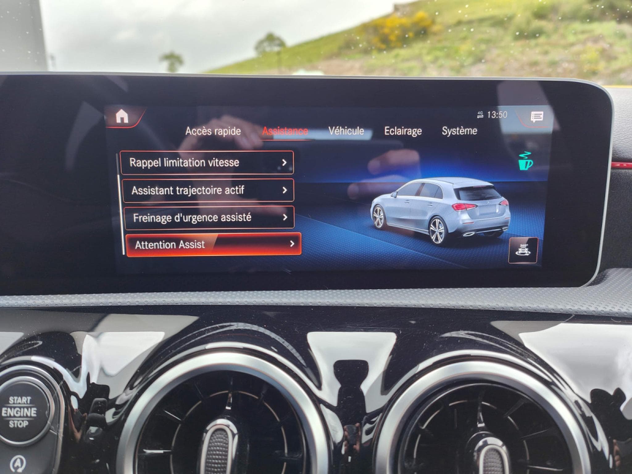 Mercedes A 180 180D PACK AMG CAMERA GPS CARPLAY LED SIEGES ELECTRIQUES (2019) - Foto 28