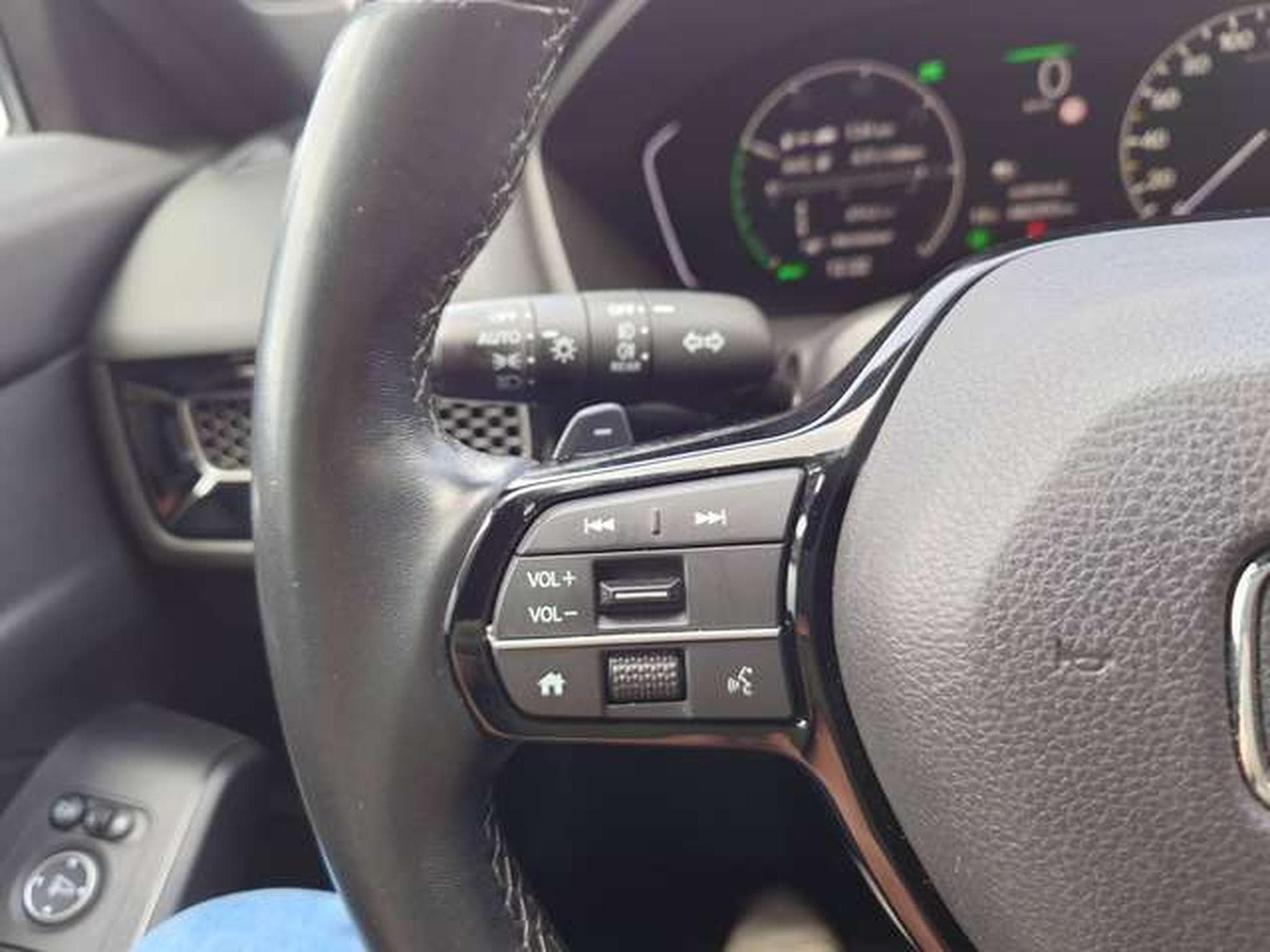 Honda Civic Civic e:HEV 2.0 Sport eCVT (2023) - Photo 15