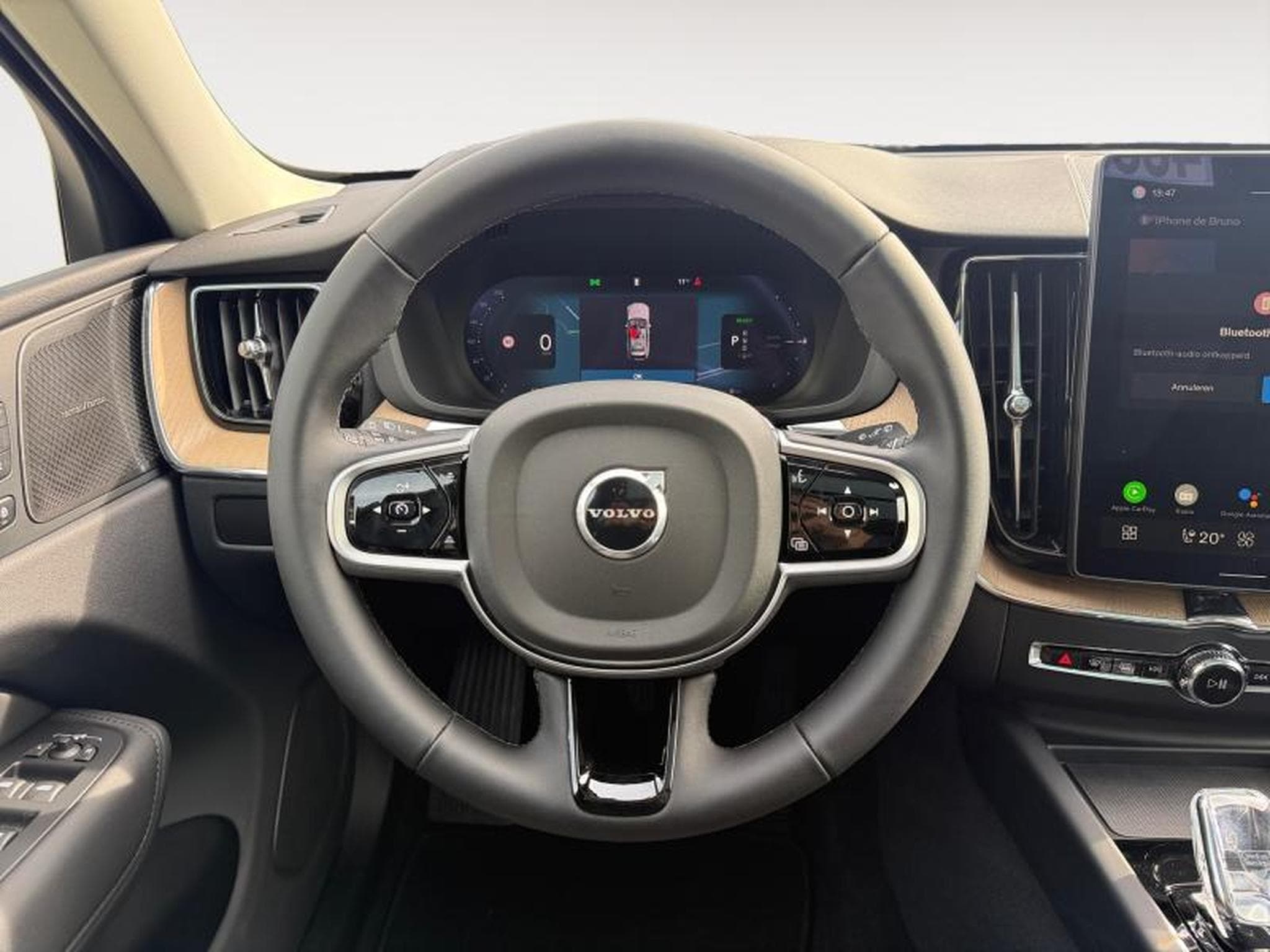 Volvo XC60 Facelift T6 Plus Dark (2025) - Photo 12