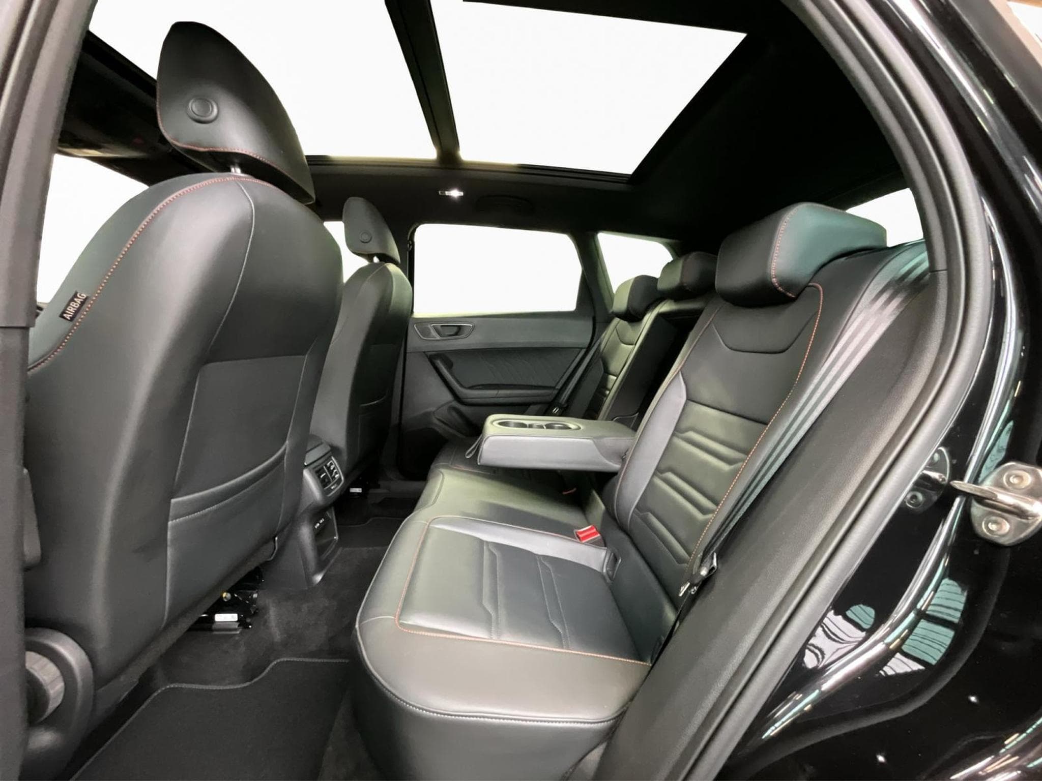 Seat Ateca FR+DSG+Pano+360+AHK+Navi (2023) - Photo 16