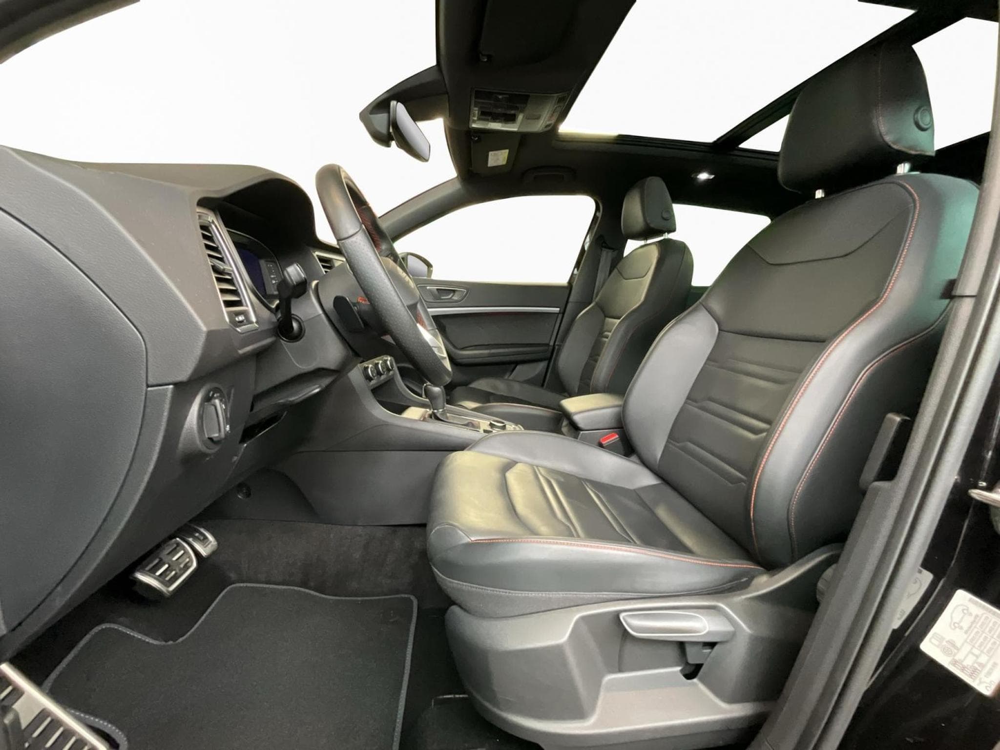 Seat Ateca FR+DSG+Pano+360+AHK+Navi (2023) - Photo 9