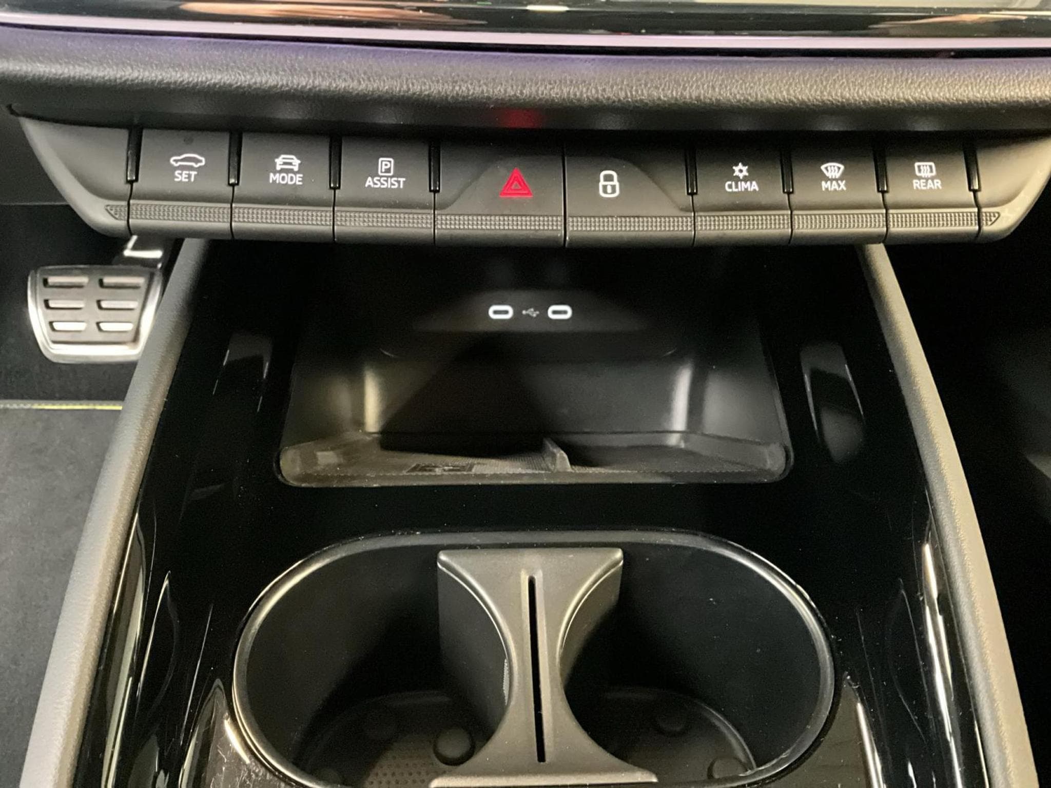 Skoda Enyaq 77kWh+iVRS+4x4+Led+ParkingPlus+Navi (2022) - Photo 18