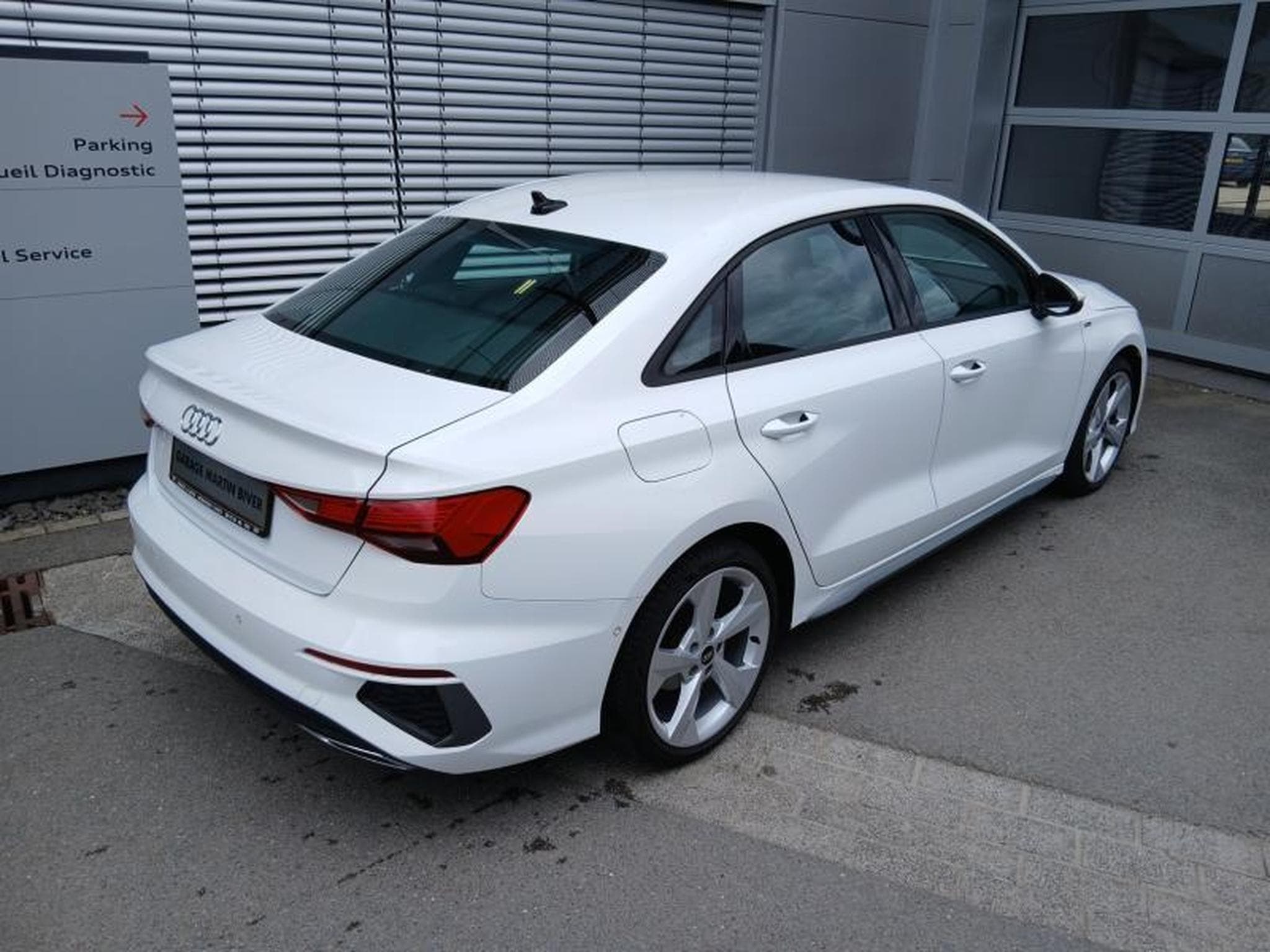 Audi A3 Limousine S-line 35 TFSI 6-Gang (2020) - Foto 4