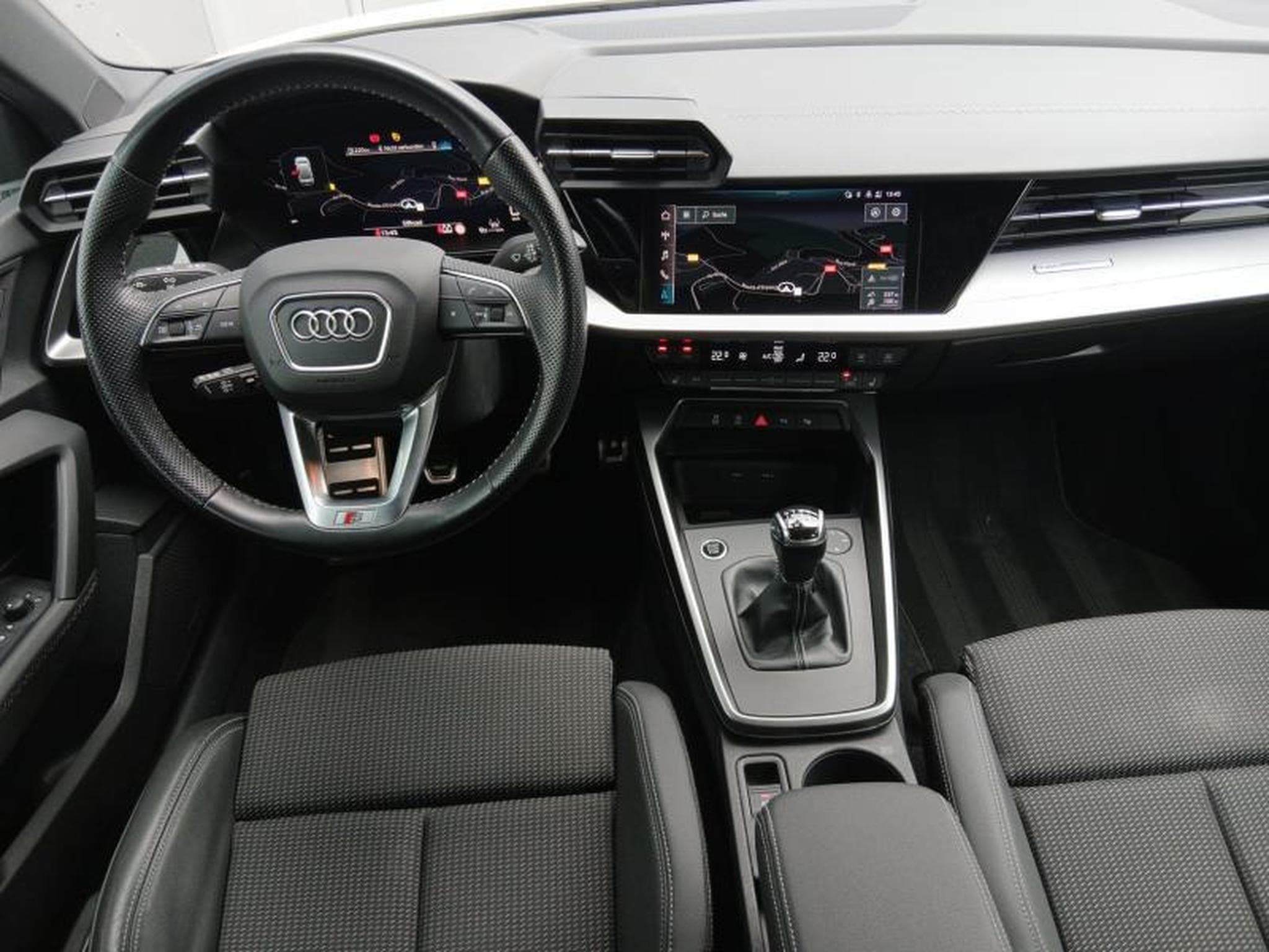Audi A3 Limousine S-line 35 TFSI 6-Gang (2020) - Foto 8
