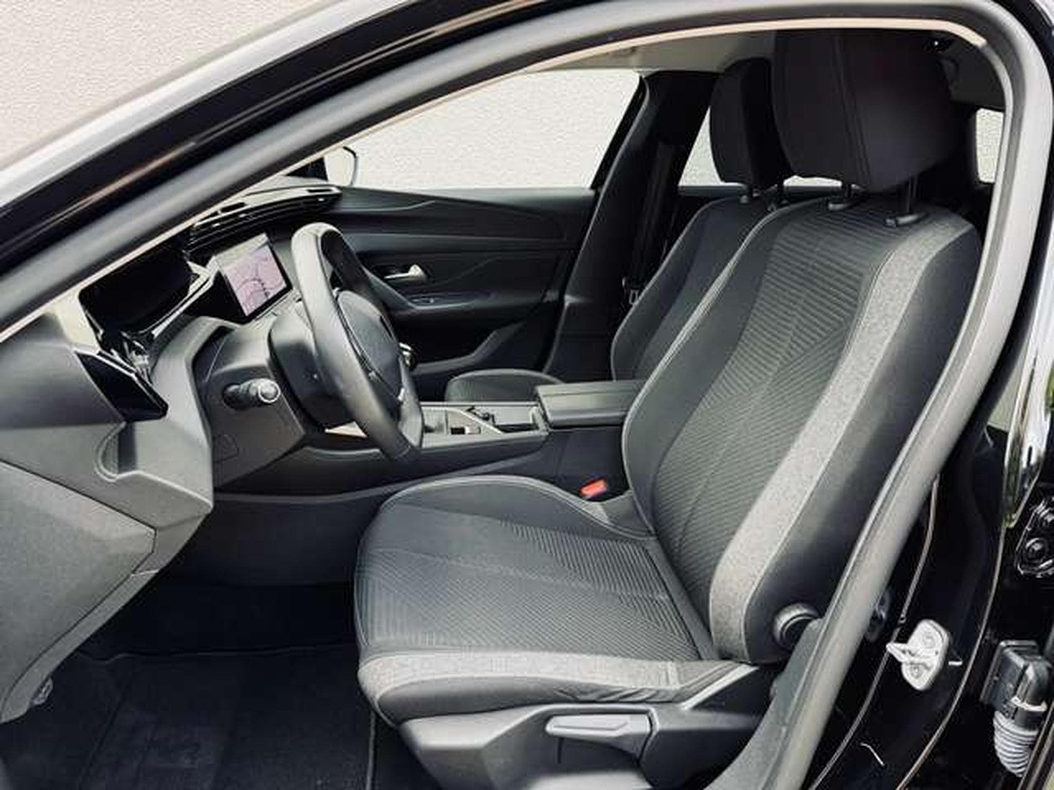 Peugeot 308 308 SW 1.5 BlueHDi Active Pack S (2022) - Photo 12