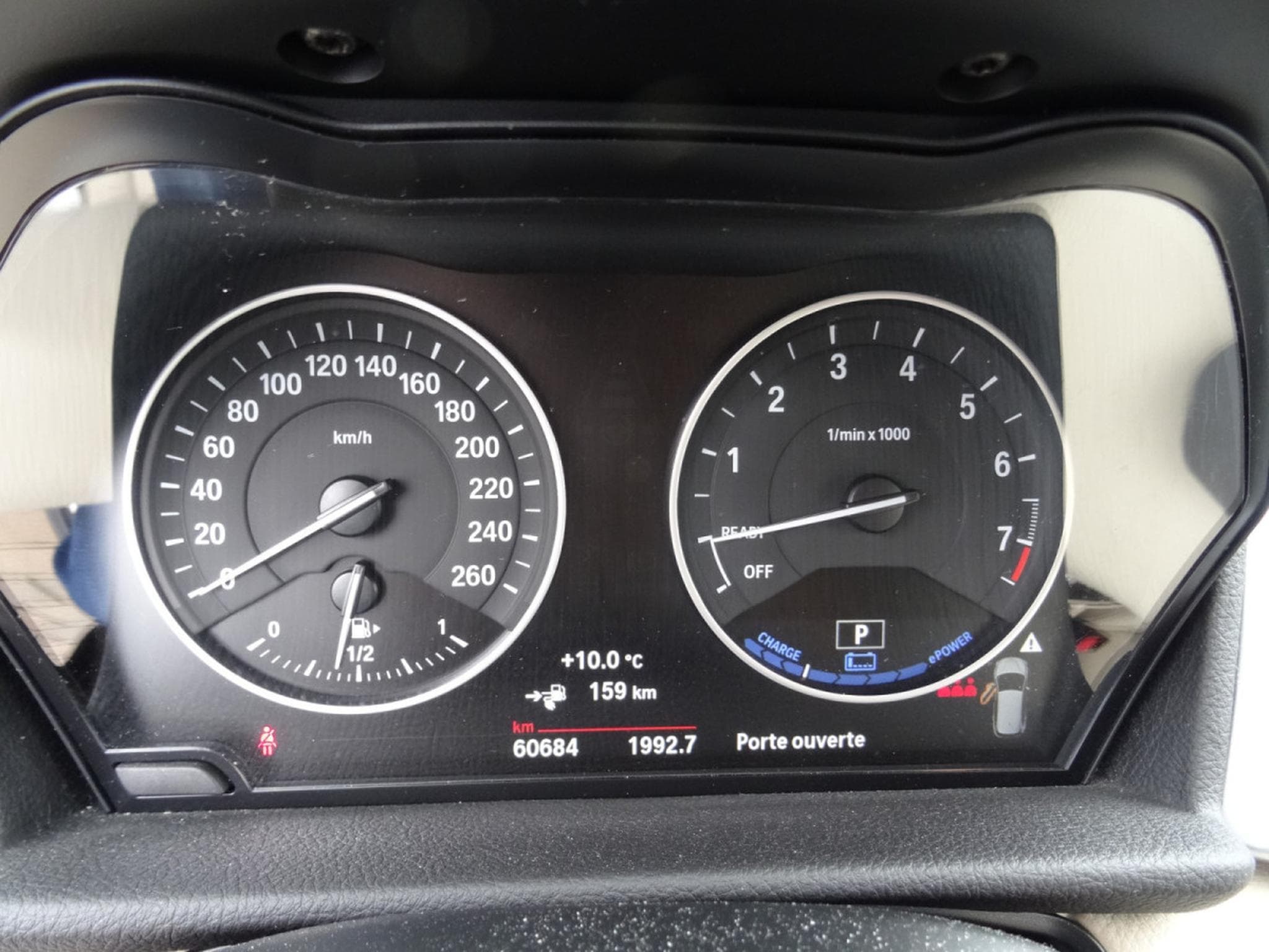 BMW 225 XE IPERFORMAN (2017) - Foto 15