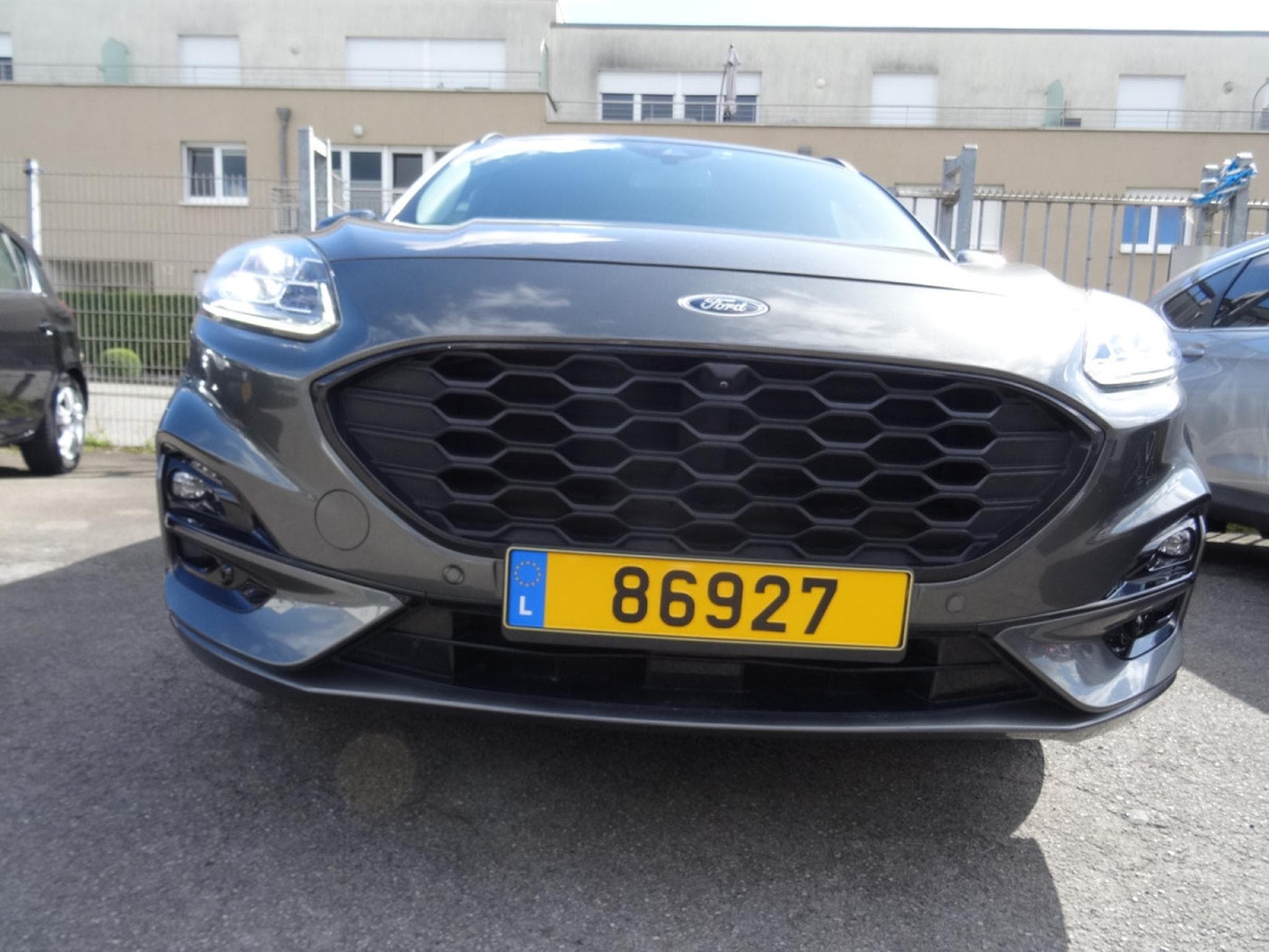 Ford Kuga 1.5 ST-LINE X 150CV (2022) - Foto 2