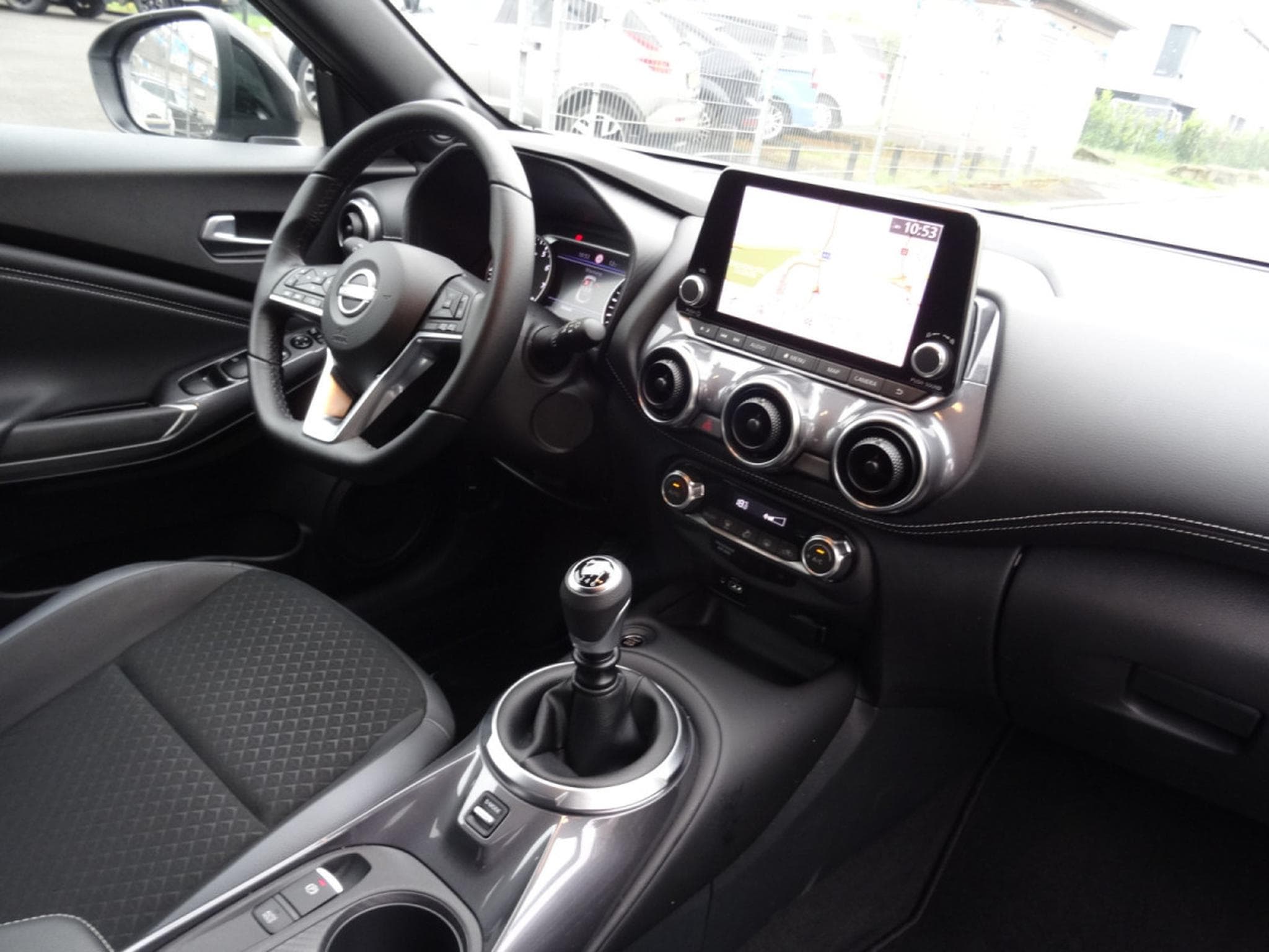Nissan Juke 1.0 N- CONNECTA + Park & Ride Pack (2024) - Foto 16