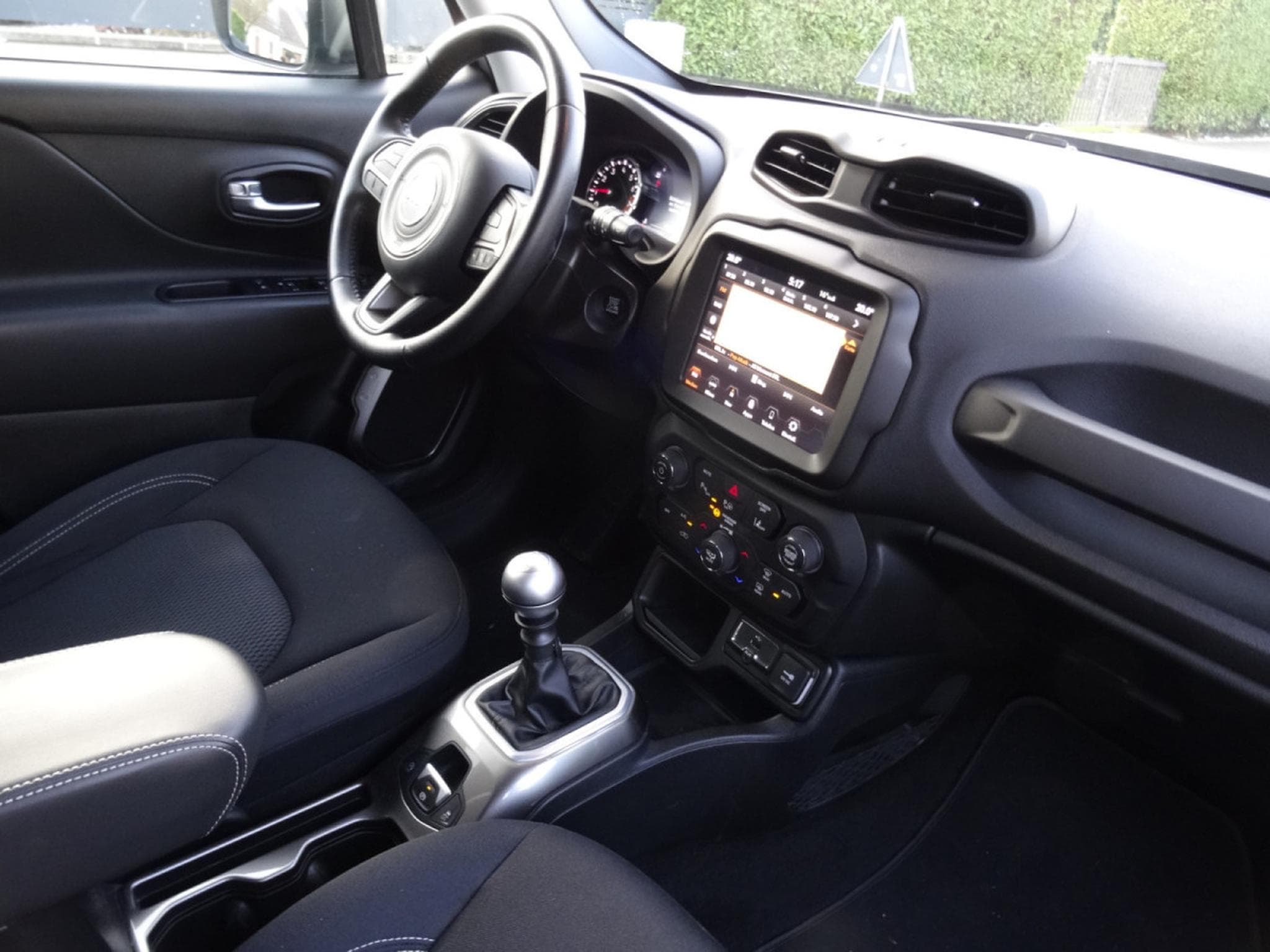Jeep Renegade 1.0 TGDi LIMITED 4X2 (2020) - Foto 5