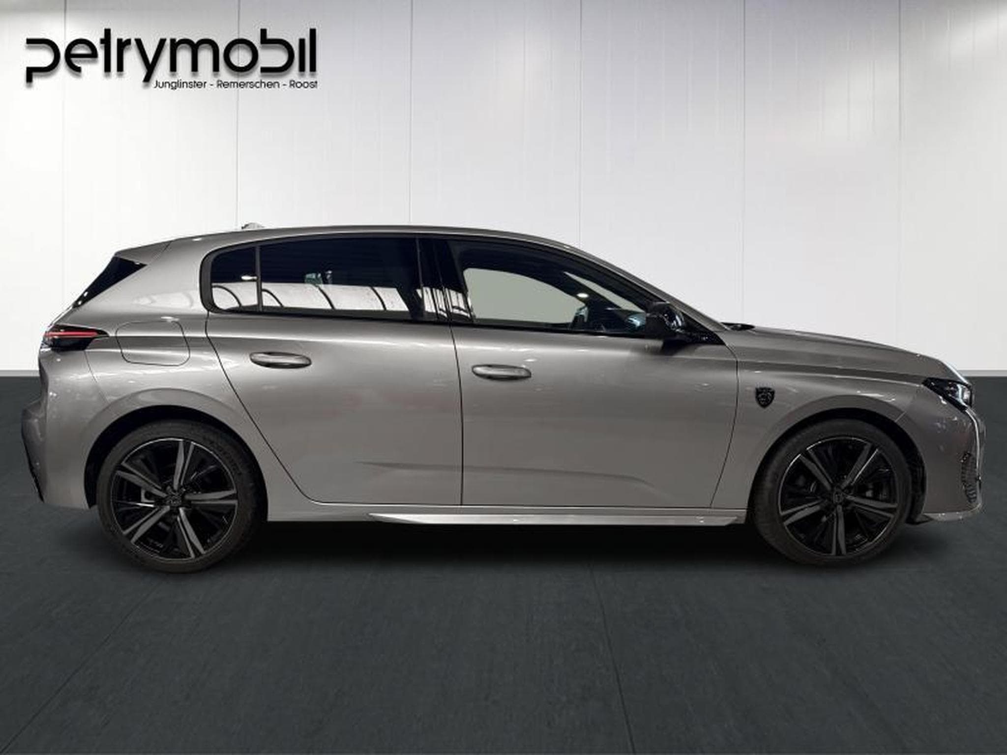 Peugeot 308 GT EAT8 (2024) - Foto 8