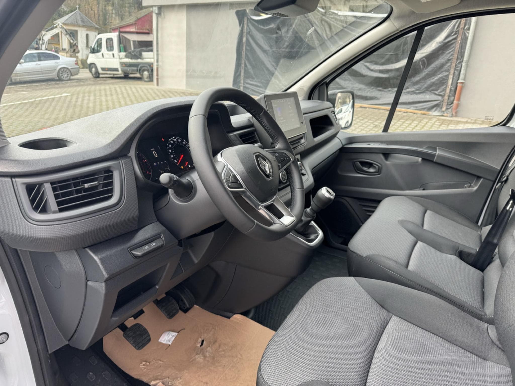 Renault Trafic 2.0 Dci 130 L2H1 (2026) - Photo 11