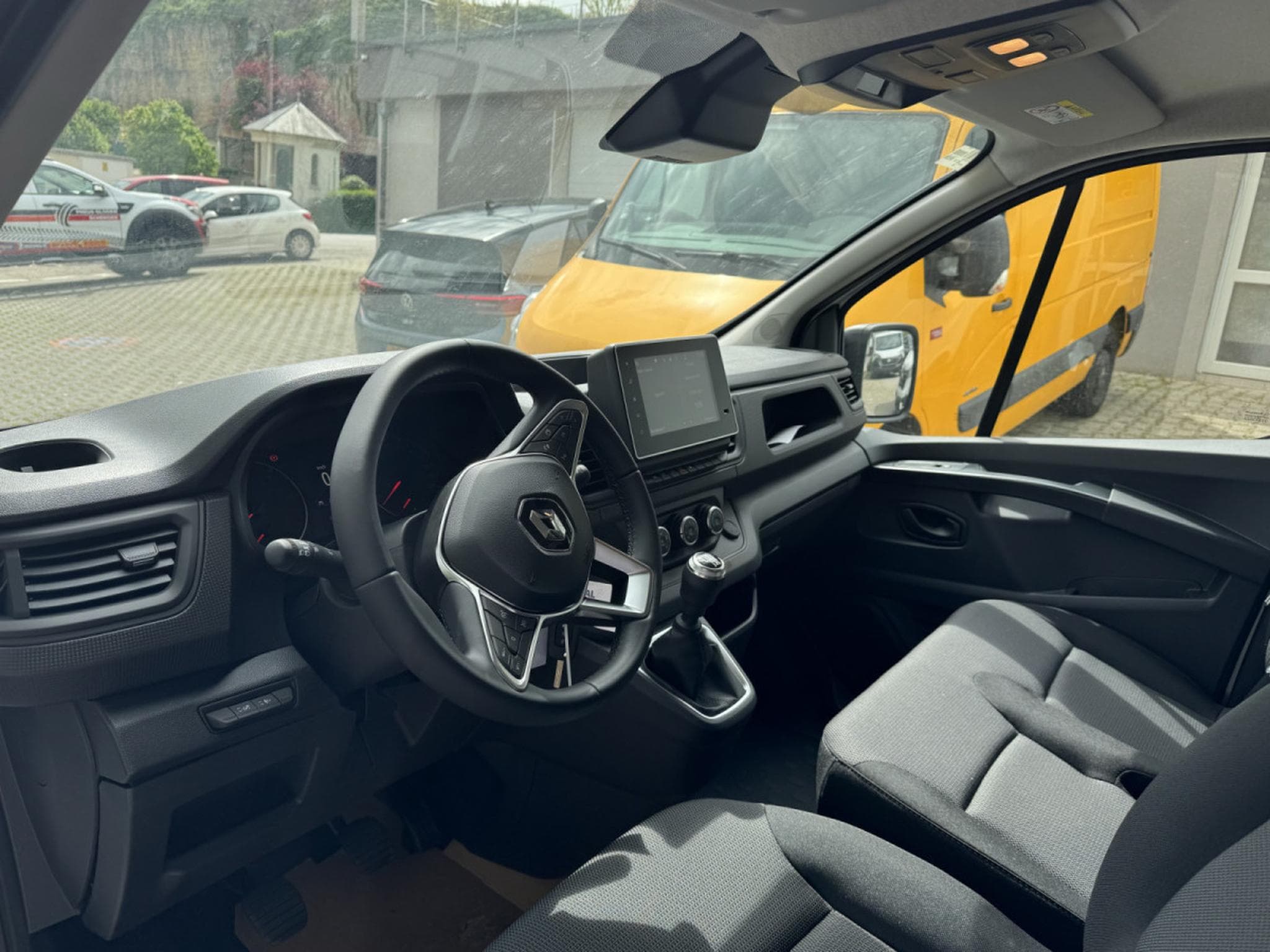 Renault Trafic 2.0 Dci 130 L2H1 (2026) - Photo 15