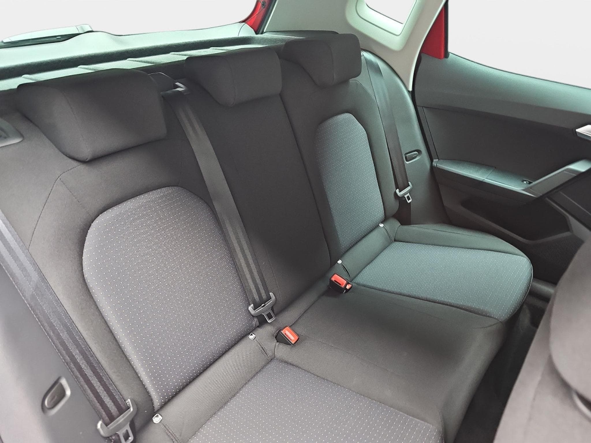 Seat Arona 1.0 TSi 116 DSG Style (2025) - Photo 17
