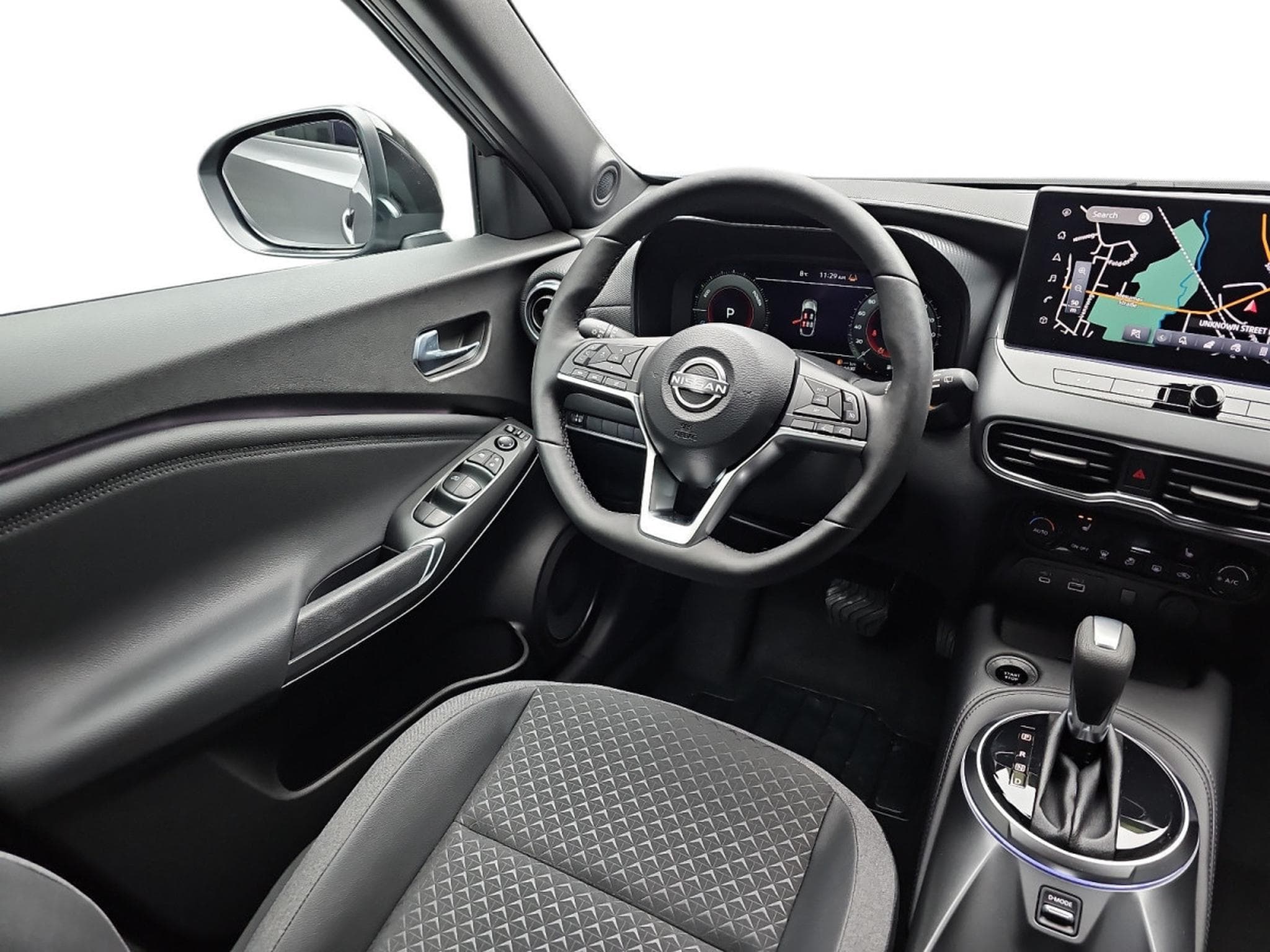 Nissan Juke 1.6 Hybrid 143 Auto N-Connecta (2026) - Photo 8