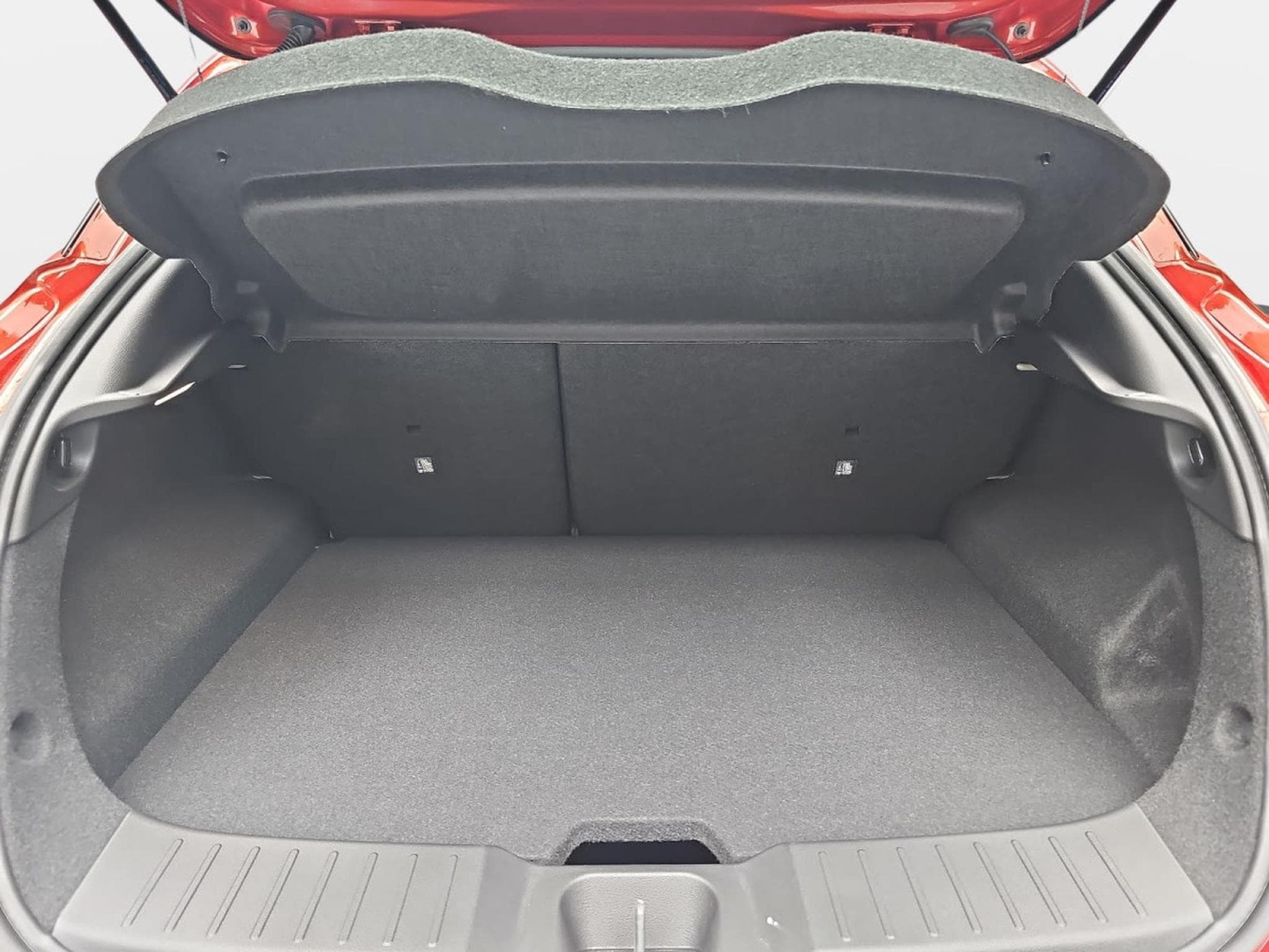 Nissan Juke 1.6 Hybrid 143 N-Connecta (2026) - Photo 13