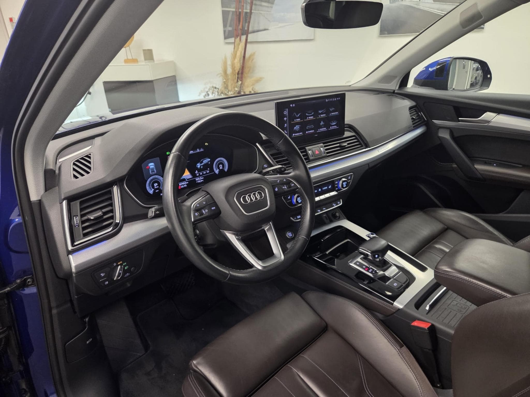 Audi Q5 S line 55 TFSI e quattro 367 CV / 270 KW S tronic (2021) - Foto 4