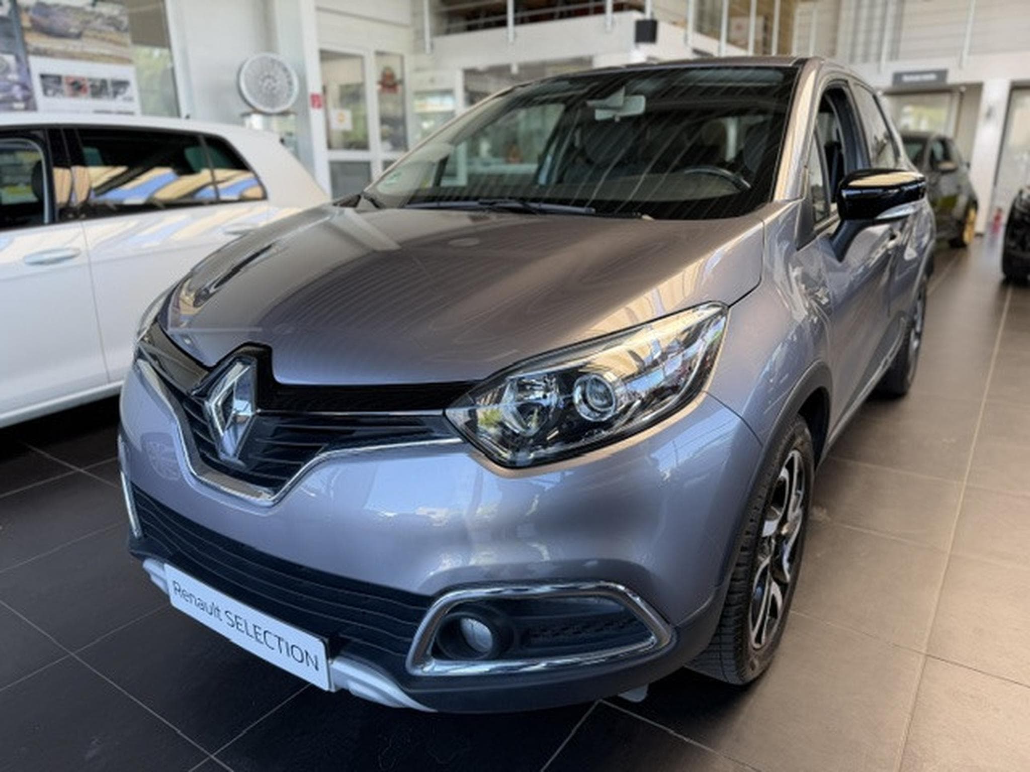 Renault Captur ENERGY TCE 120 EDC (2016) - Foto 1