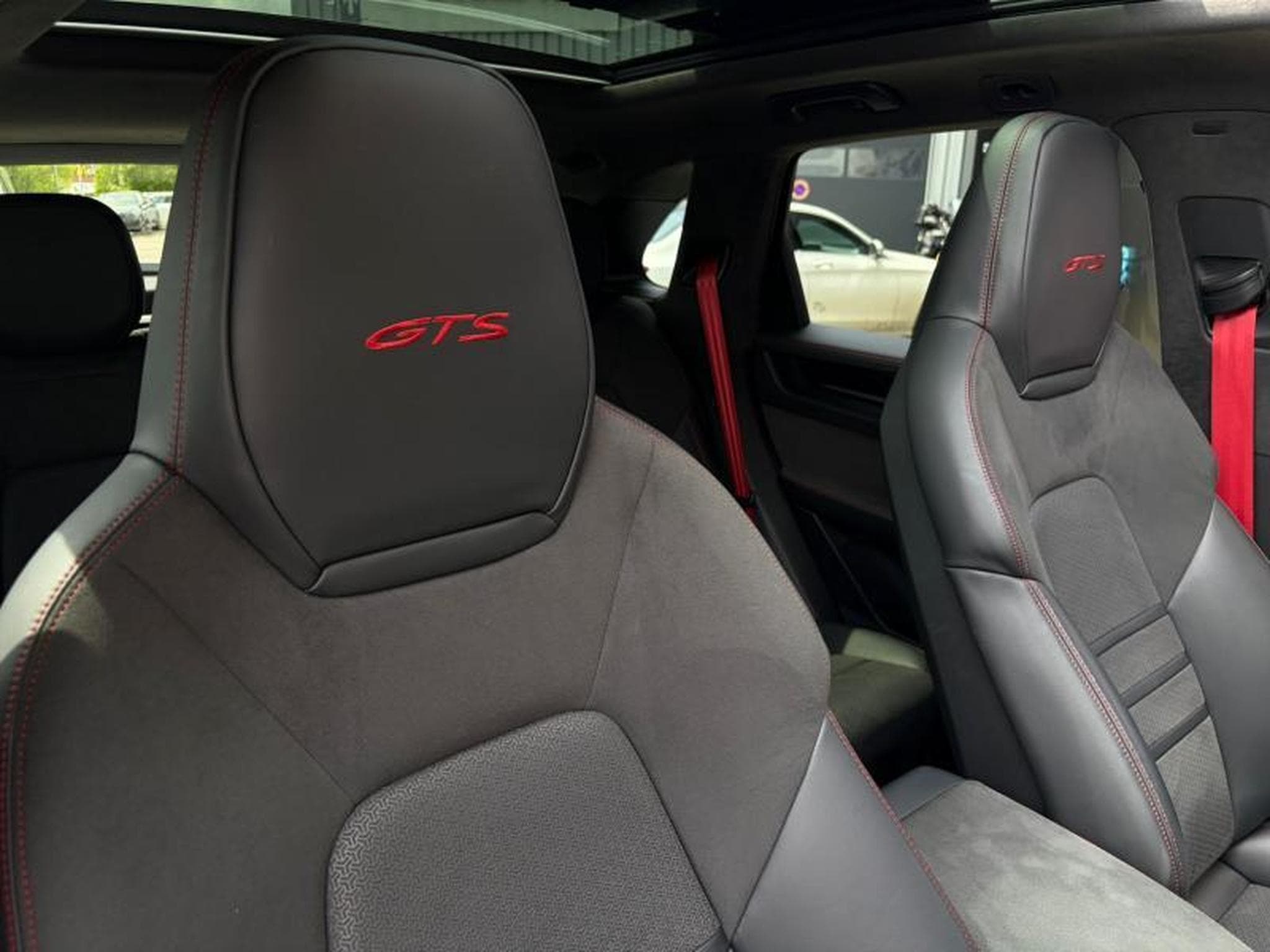 Porsche Cayenne GTS (2025) - Foto 8