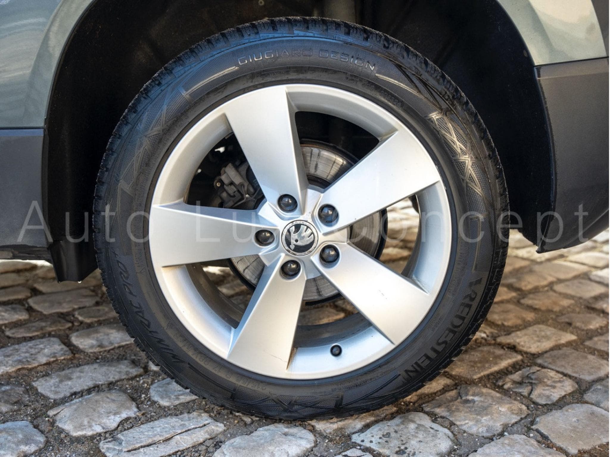 Skoda Karoq 1.5 TSI 150 Style DSG (2018) - Foto 22