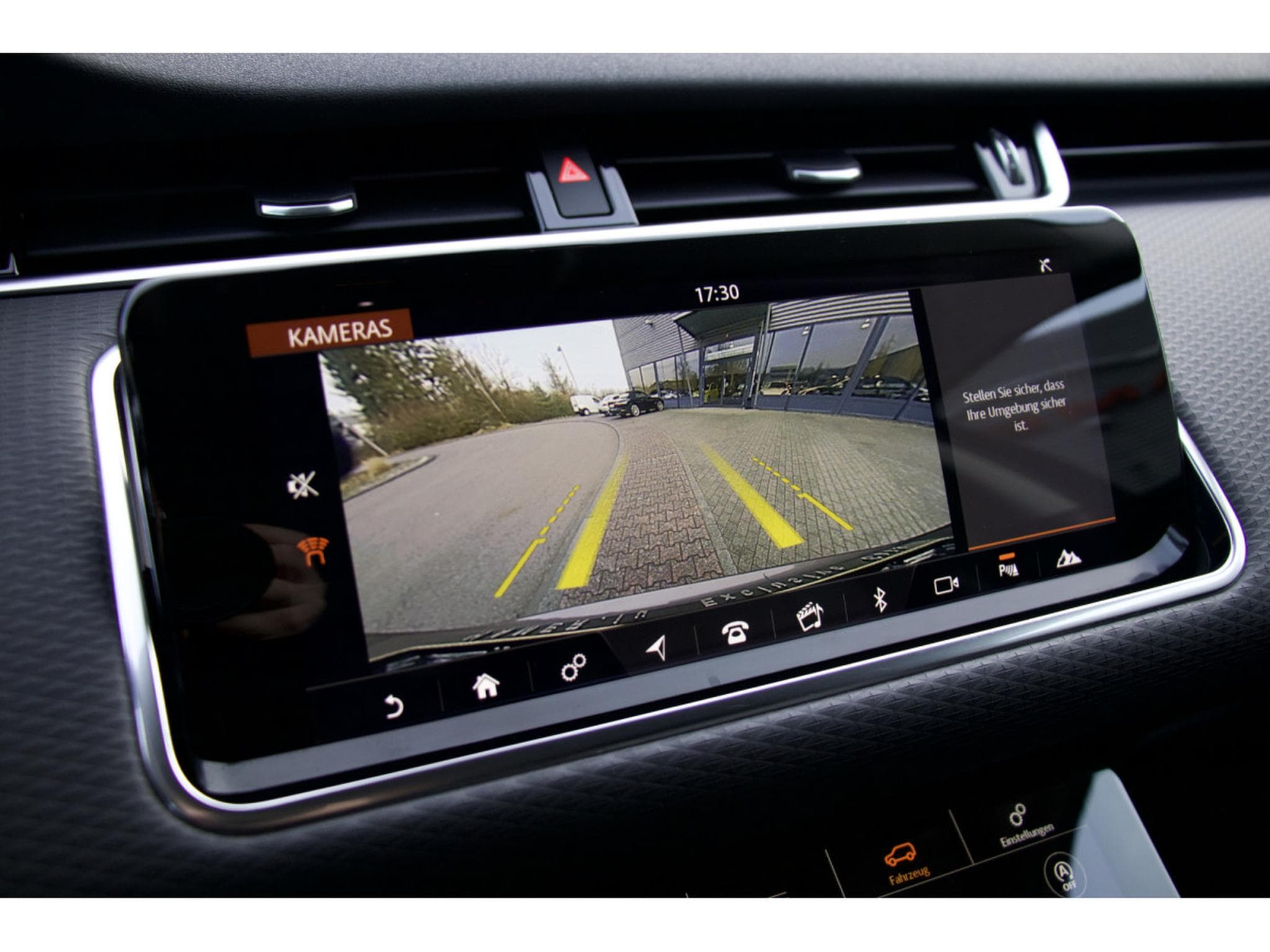 Land-Rover Range Rover Evoque D180 S AWD (2020) - Photo 12