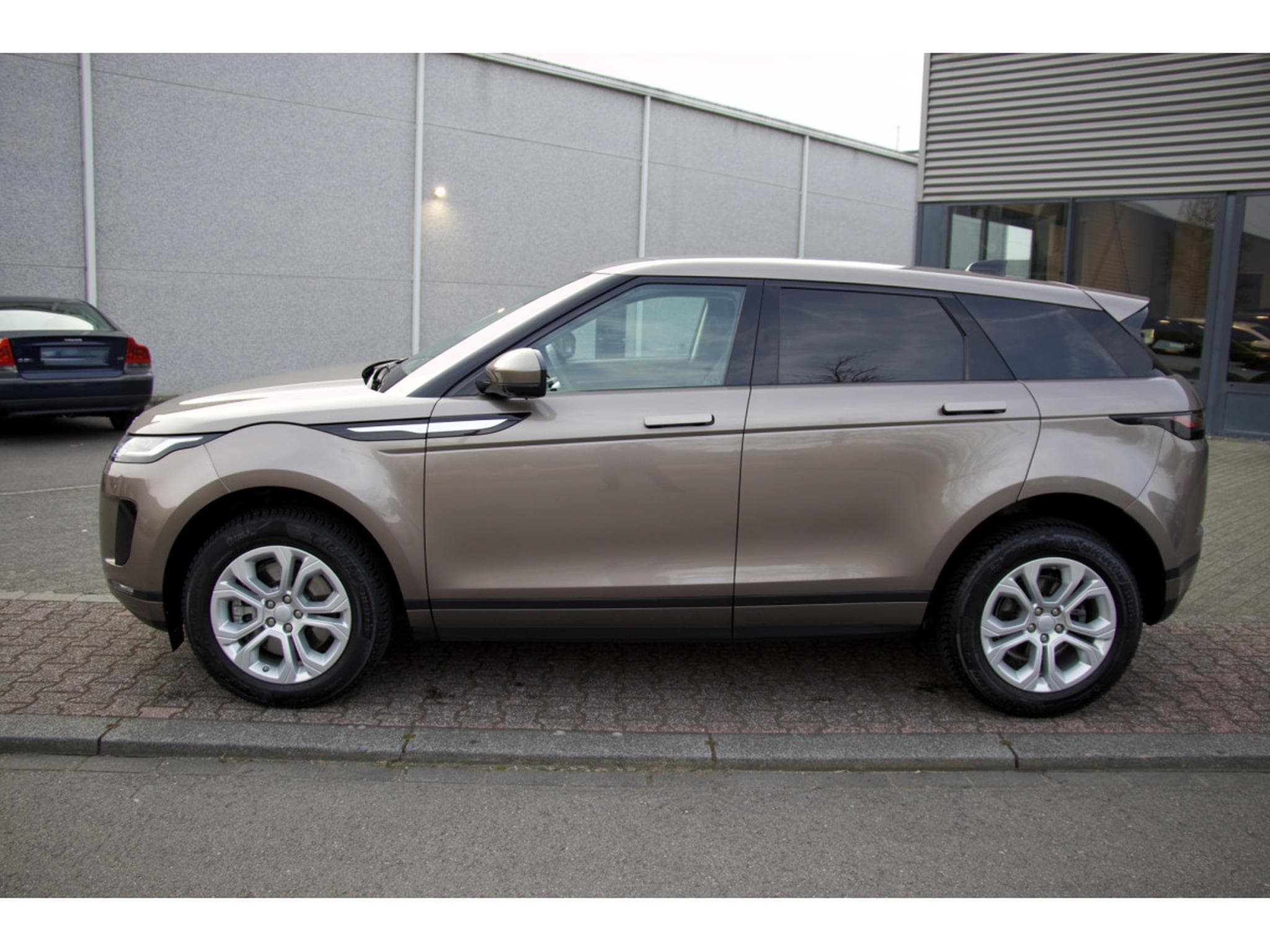 Land-Rover Range Rover Evoque D180 S AWD (2020) - Photo 2